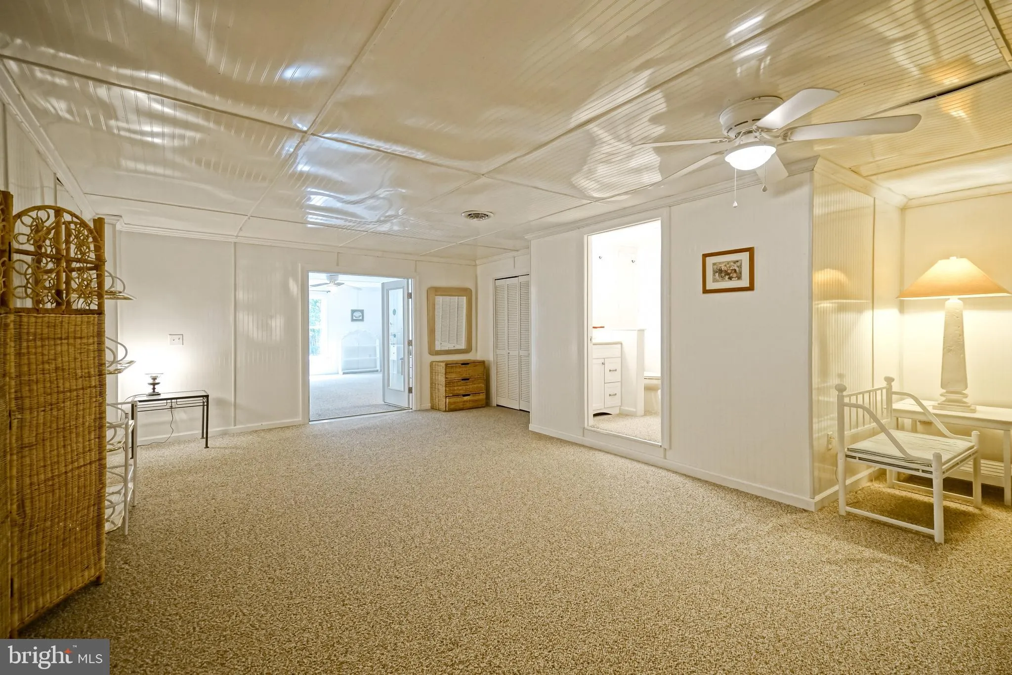 Milton, Delaware 19968, United States, 4 Bedrooms Bedrooms, ,5 BathroomsBathrooms,Residential,Active,188238