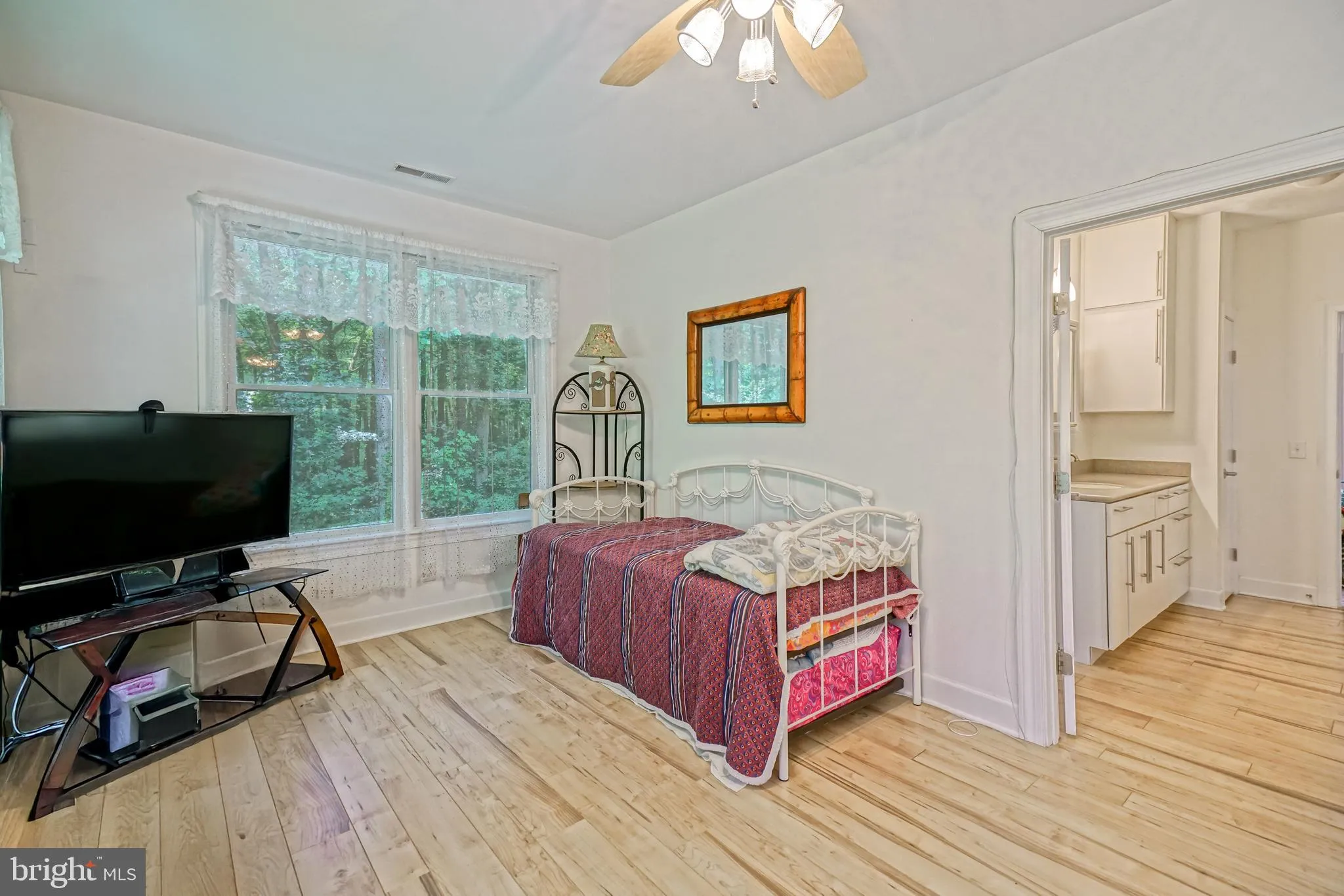 Milton, Delaware 19968, United States, 4 Bedrooms Bedrooms, ,5 BathroomsBathrooms,Residential,Active,188238