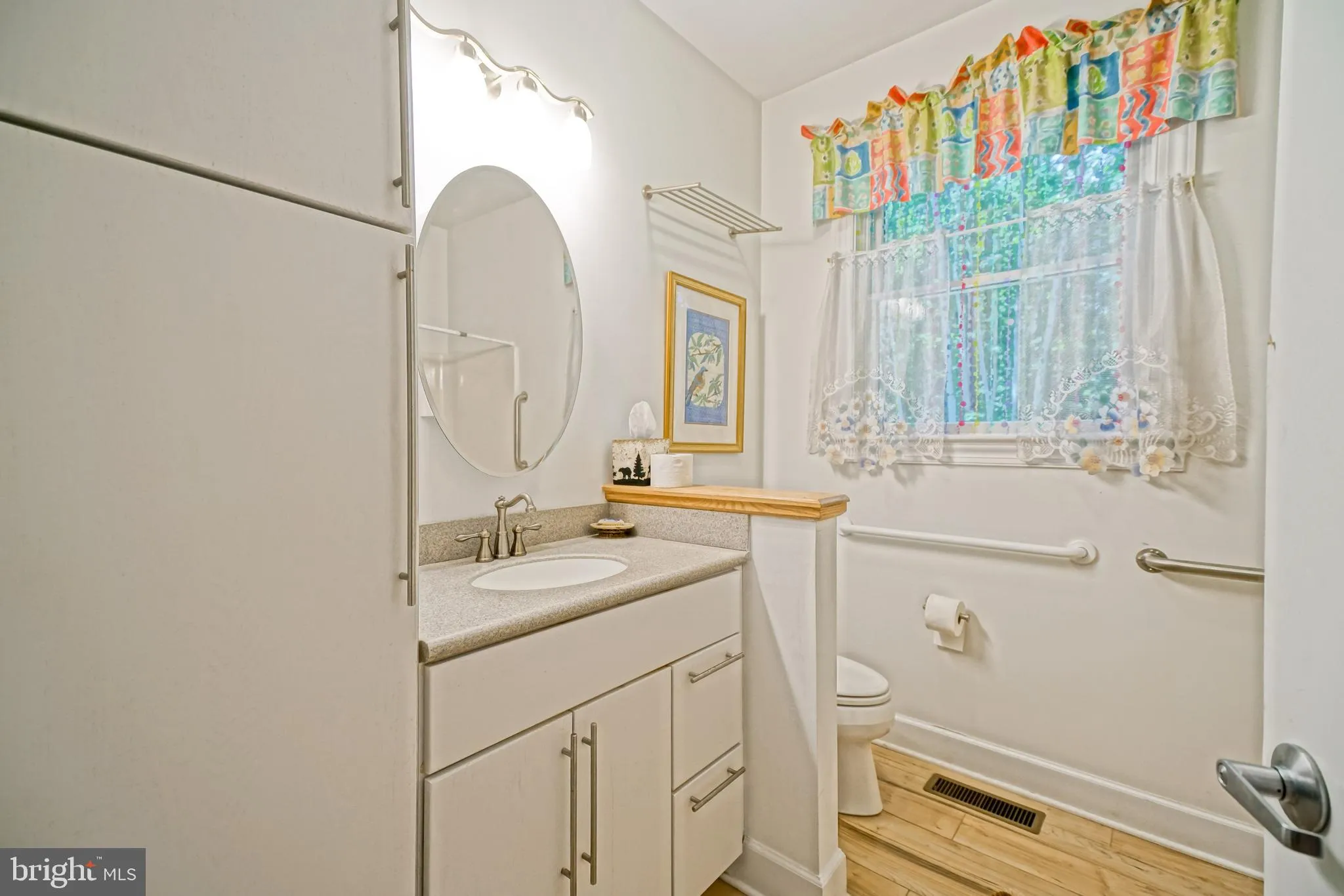 Milton, Delaware 19968, United States, 4 Bedrooms Bedrooms, ,5 BathroomsBathrooms,Residential,Active,188238