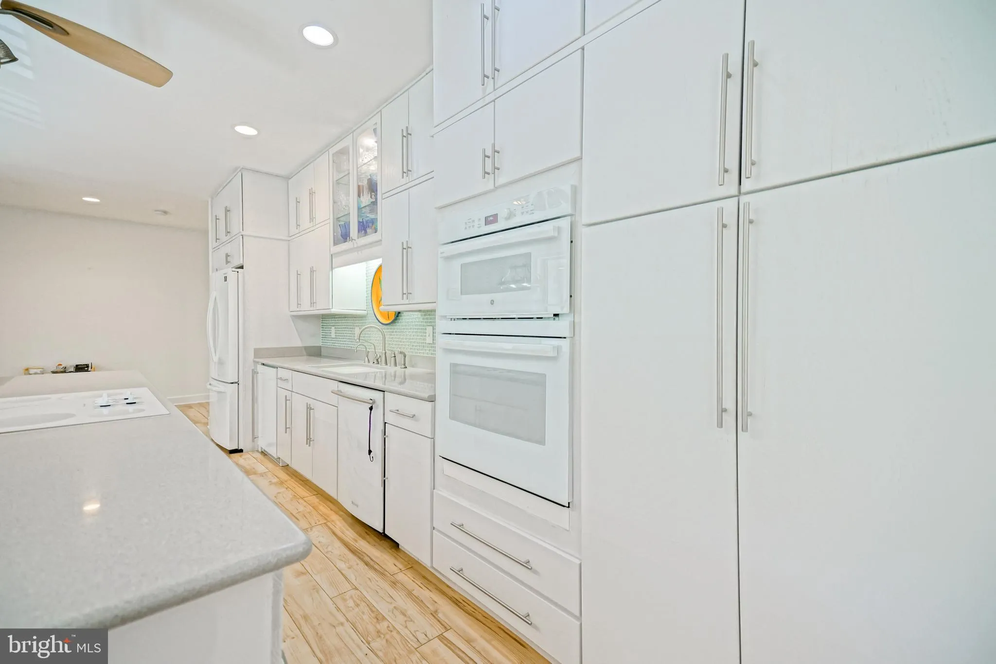 Milton, Delaware 19968, United States, 4 Bedrooms Bedrooms, ,5 BathroomsBathrooms,Residential,Active,188238