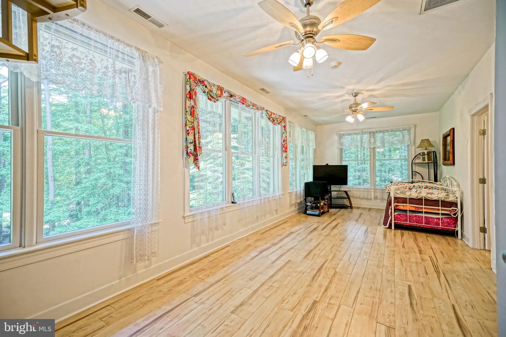 Milton, Delaware 19968, United States, 4 Bedrooms Bedrooms, ,5 BathroomsBathrooms,Residential,Active,188238