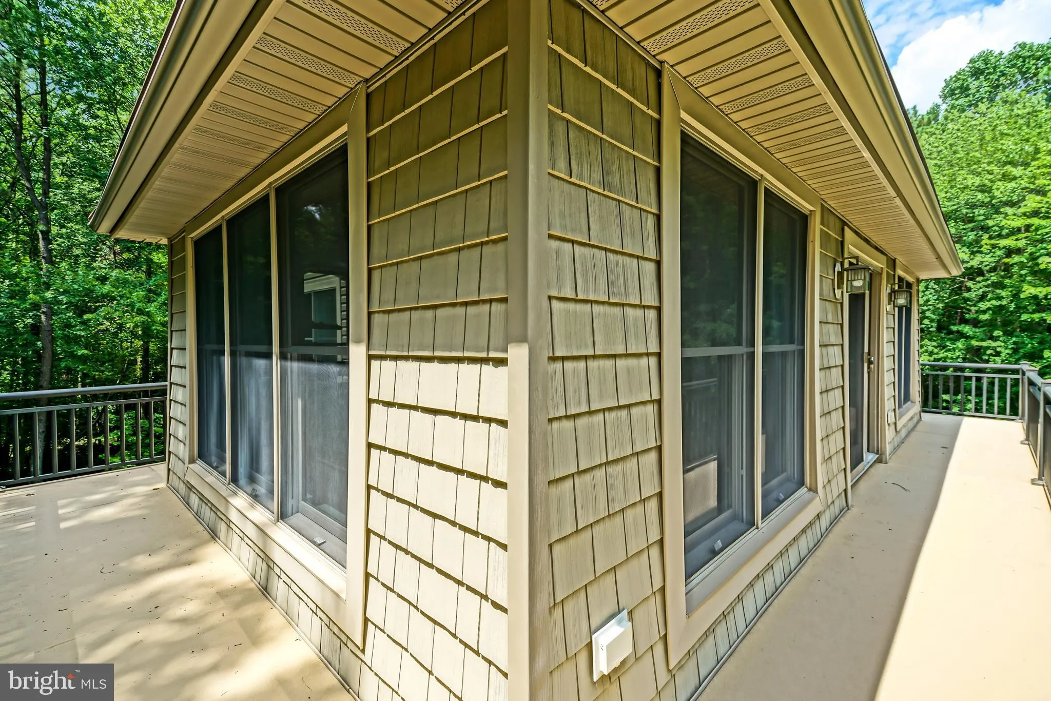 Milton, Delaware 19968, United States, 4 Bedrooms Bedrooms, ,5 BathroomsBathrooms,Residential,Active,188238