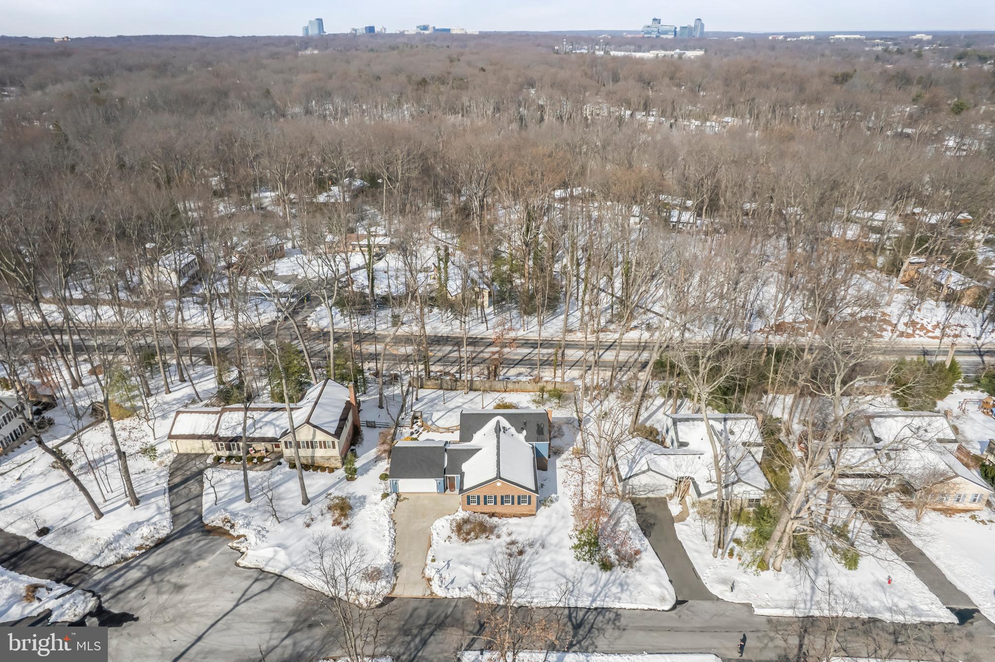 RESTON - Residential