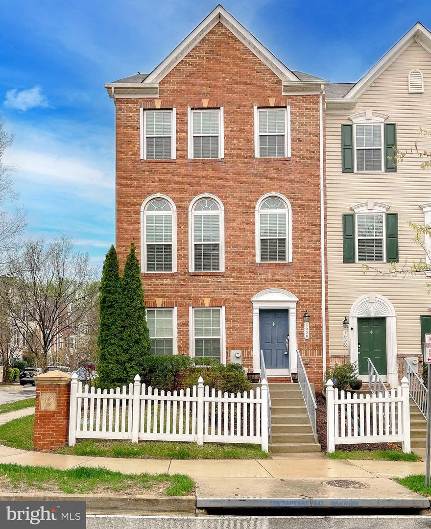 Very nice end unit townhome in Westphalia Row neighborhood.  Community fitness center and clubhouse.  Granite countertops, stainless steel appliances, wood  and ceramic floors.  Deck off kitchen.  Nice primary bedroom with dual vanities, soaking tub and separate shower.  Nice sized secondary bedrooms.  Close to shopping and many restaurants.  Professional photos coming soon.