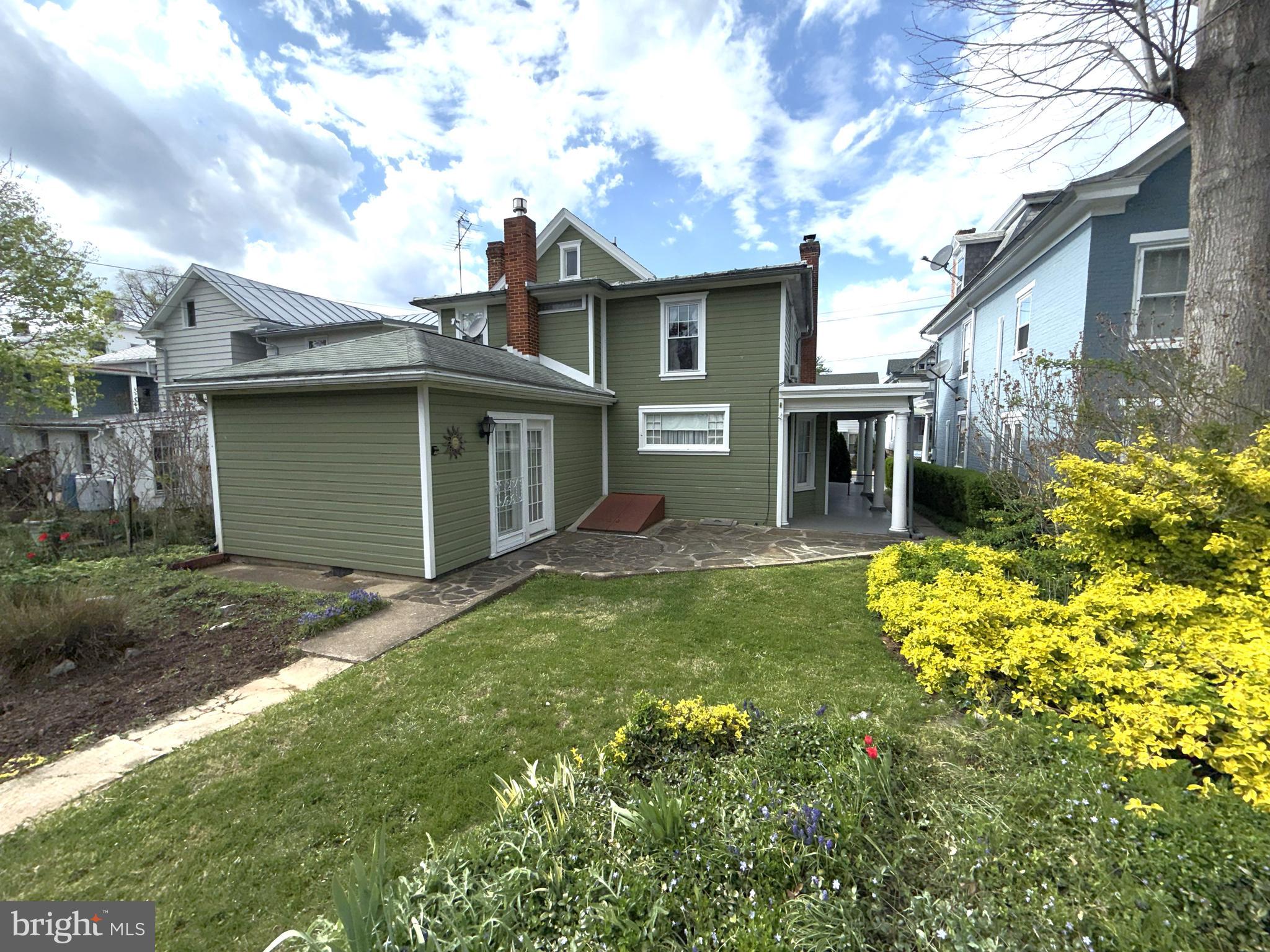 NEWVILLE BOROUGH - Residential