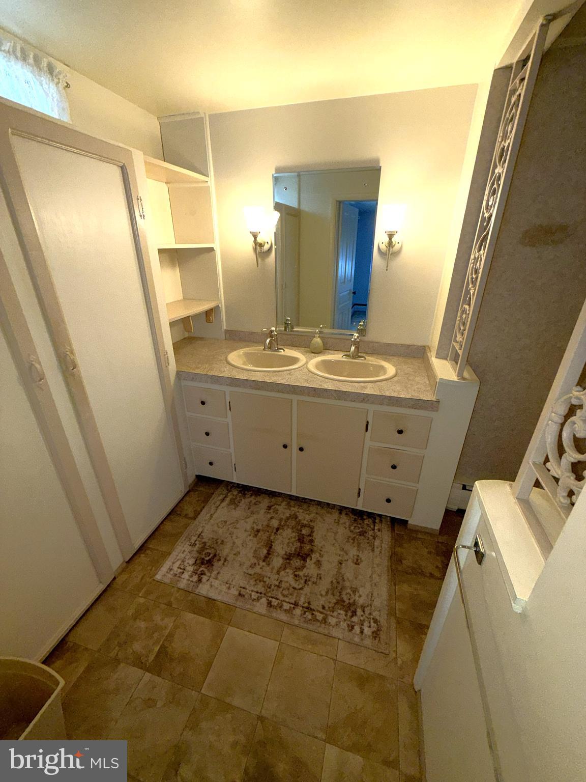 NEWVILLE BOROUGH - Residential