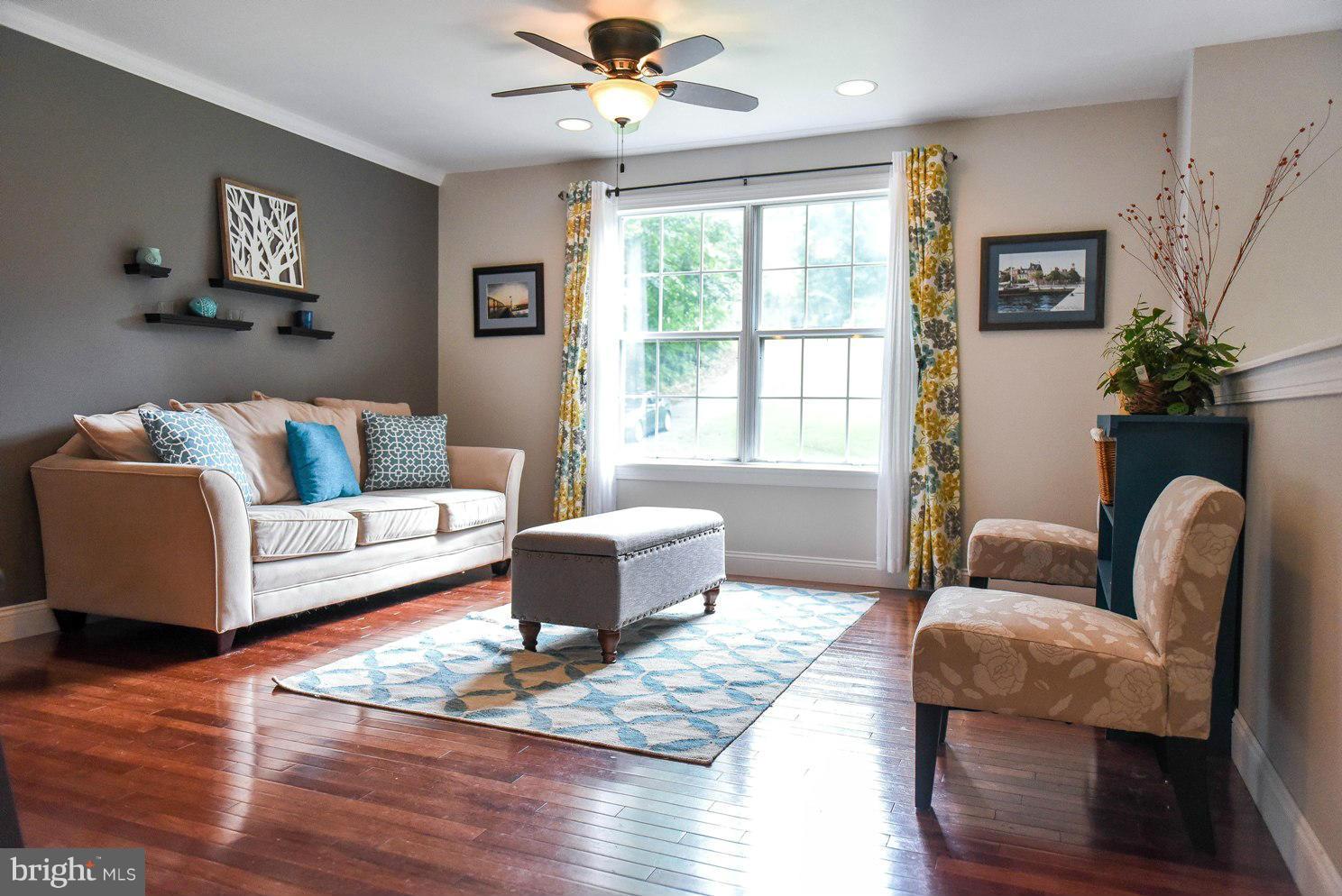 BEVERLY ESTATES - Residential