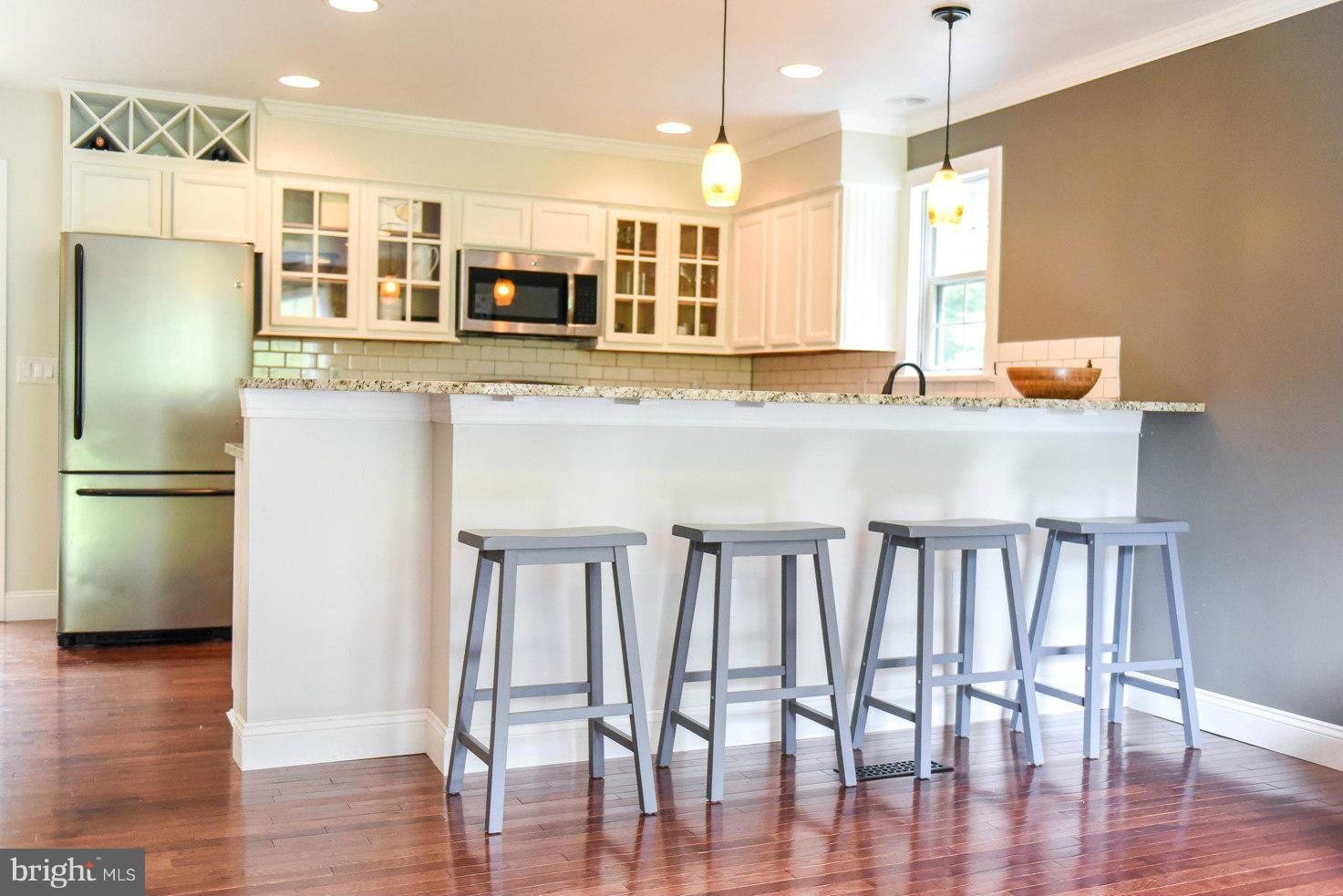 BEVERLY ESTATES - Residential