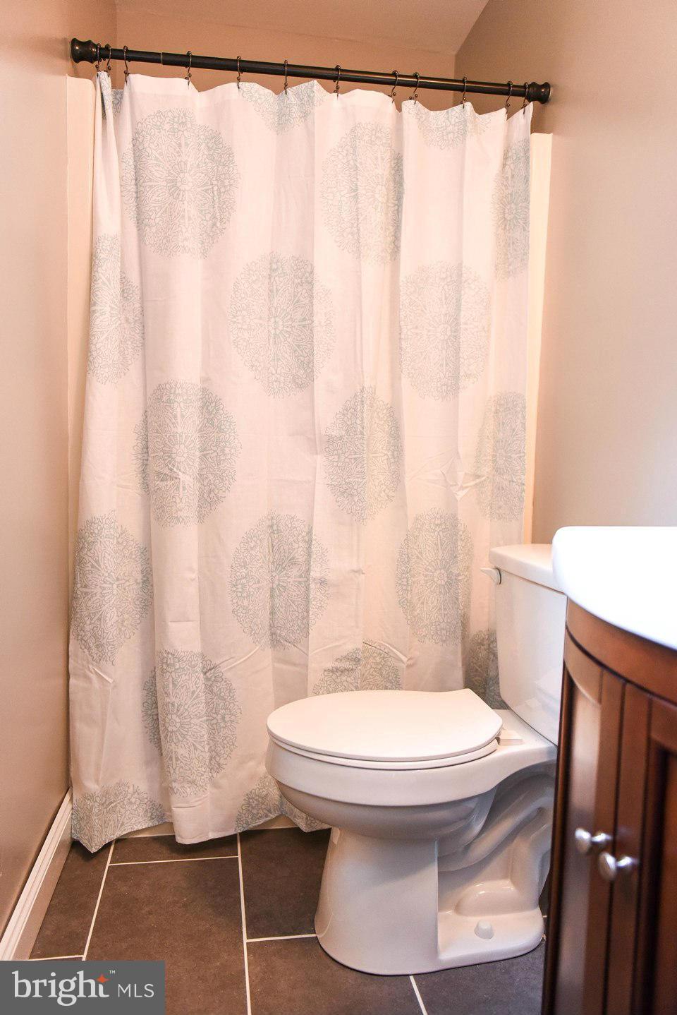 BEVERLY ESTATES - Residential