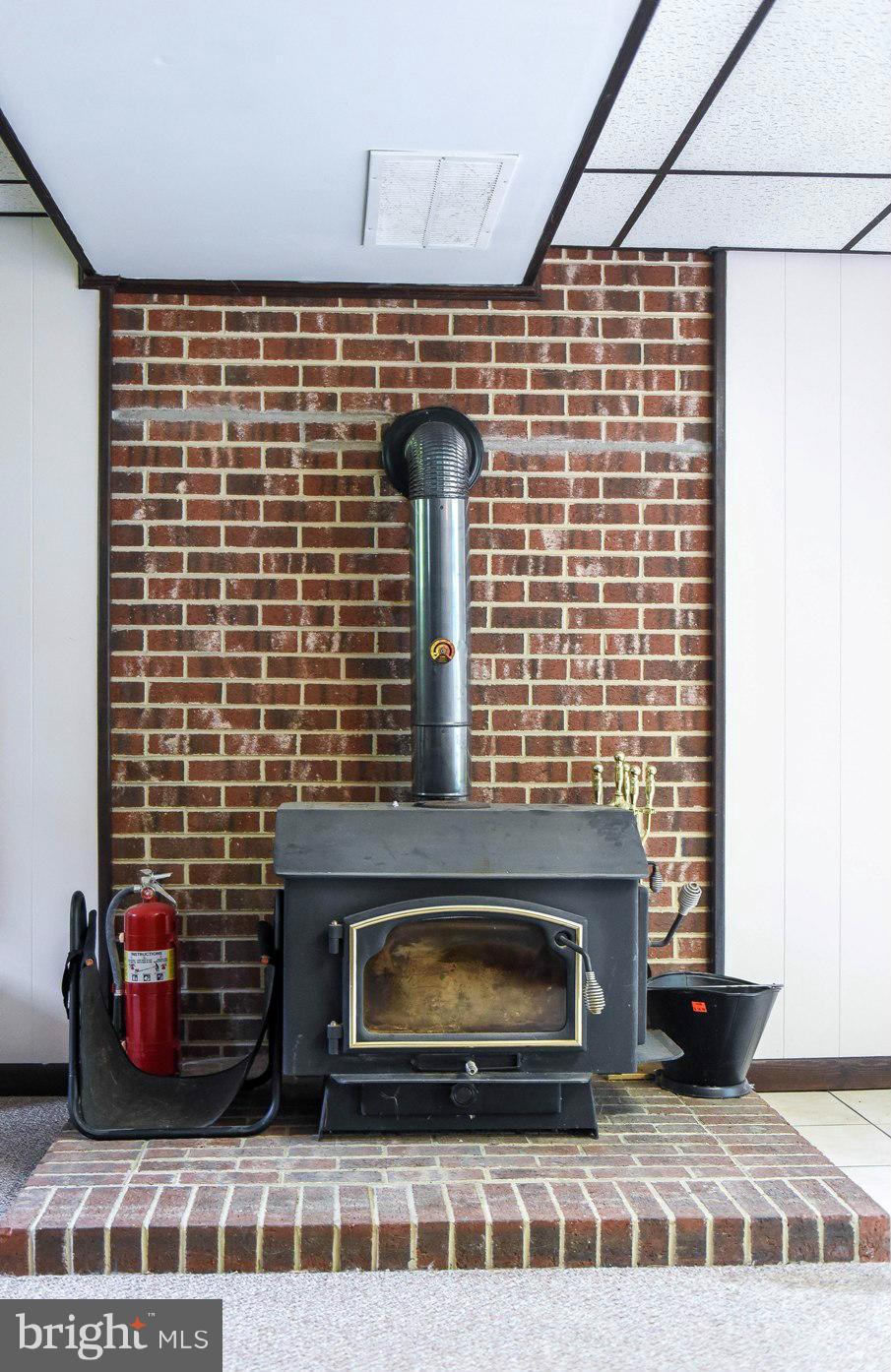 BEVERLY ESTATES - Residential