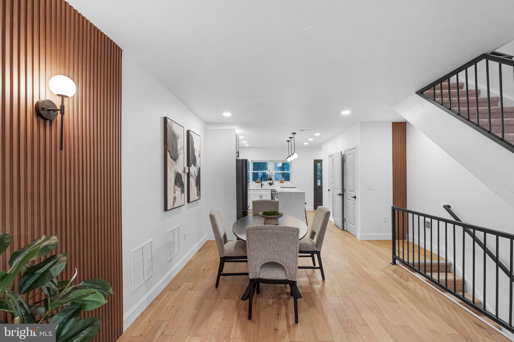 FRANKLIN SQUARE HISTORIC DISTRICT - Residential