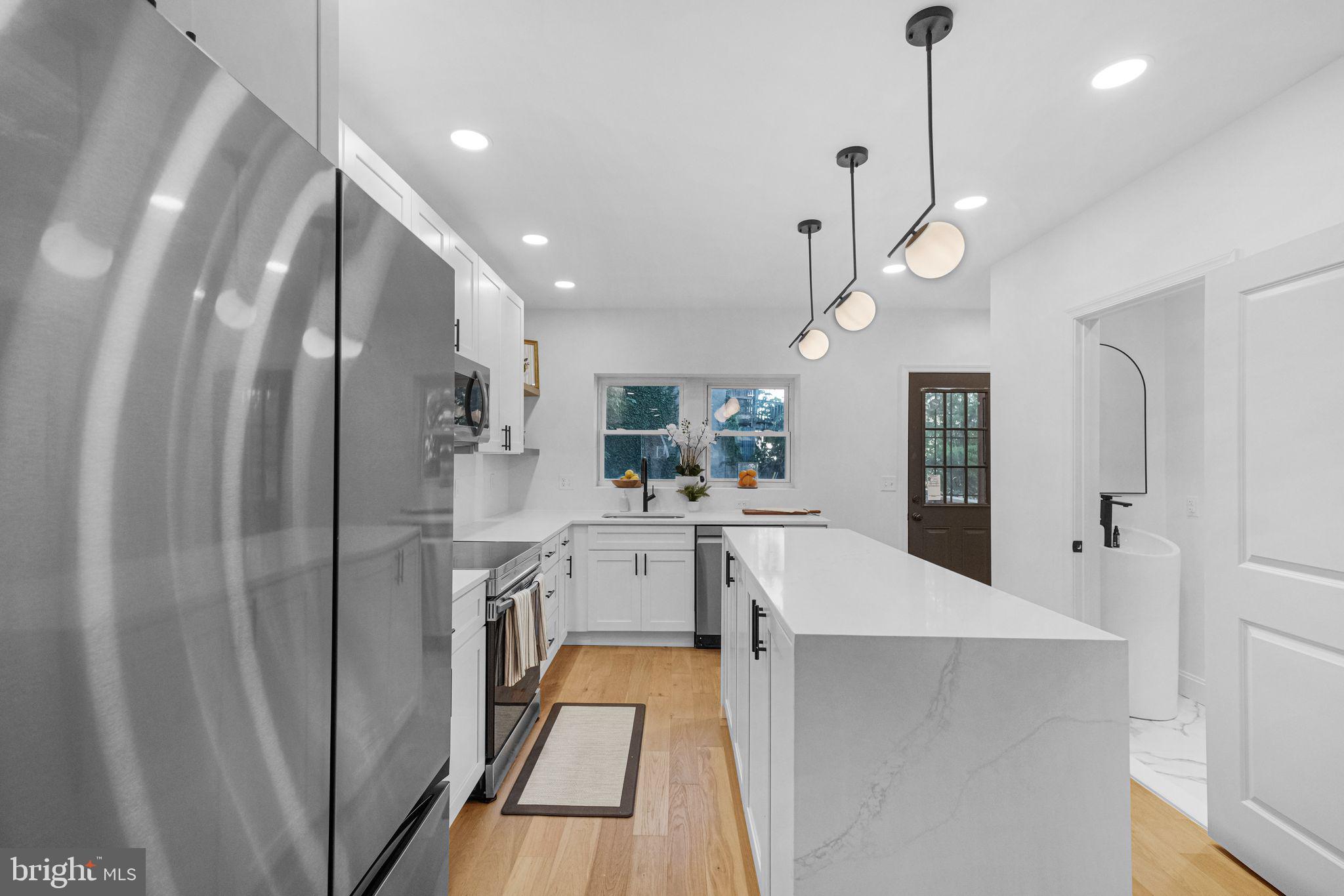 FRANKLIN SQUARE HISTORIC DISTRICT - Residential