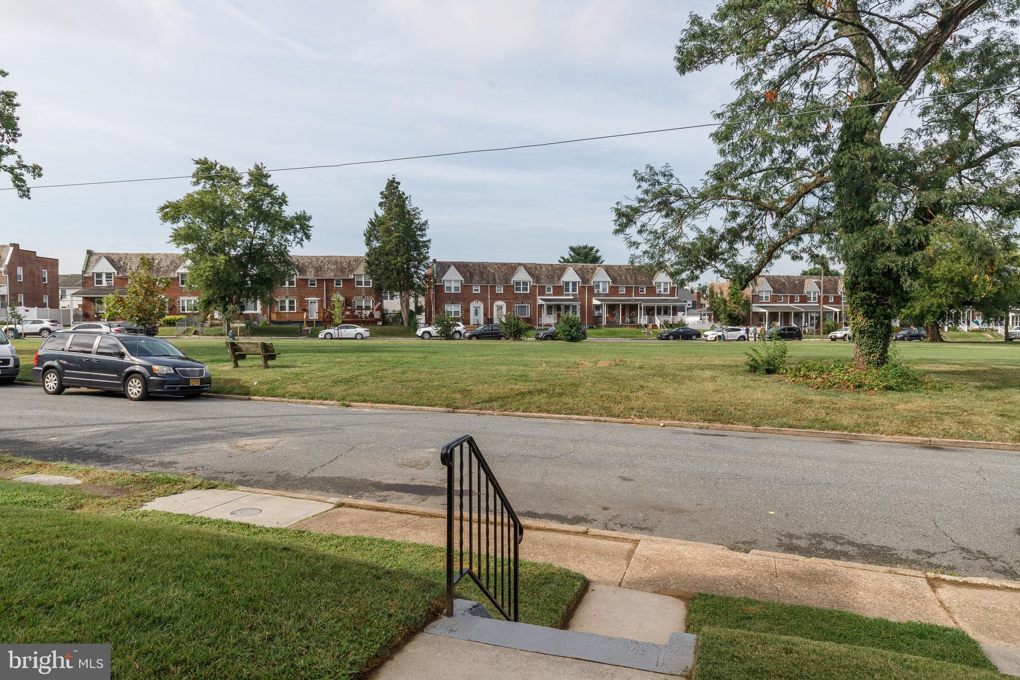 2471 FAIRWAY