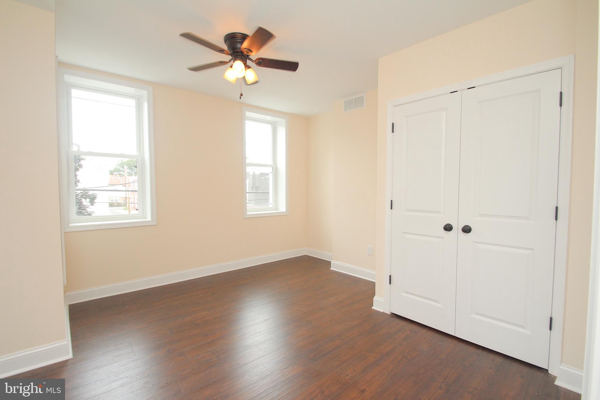 PHILADELPHIA (NORTHWEST) - Residential