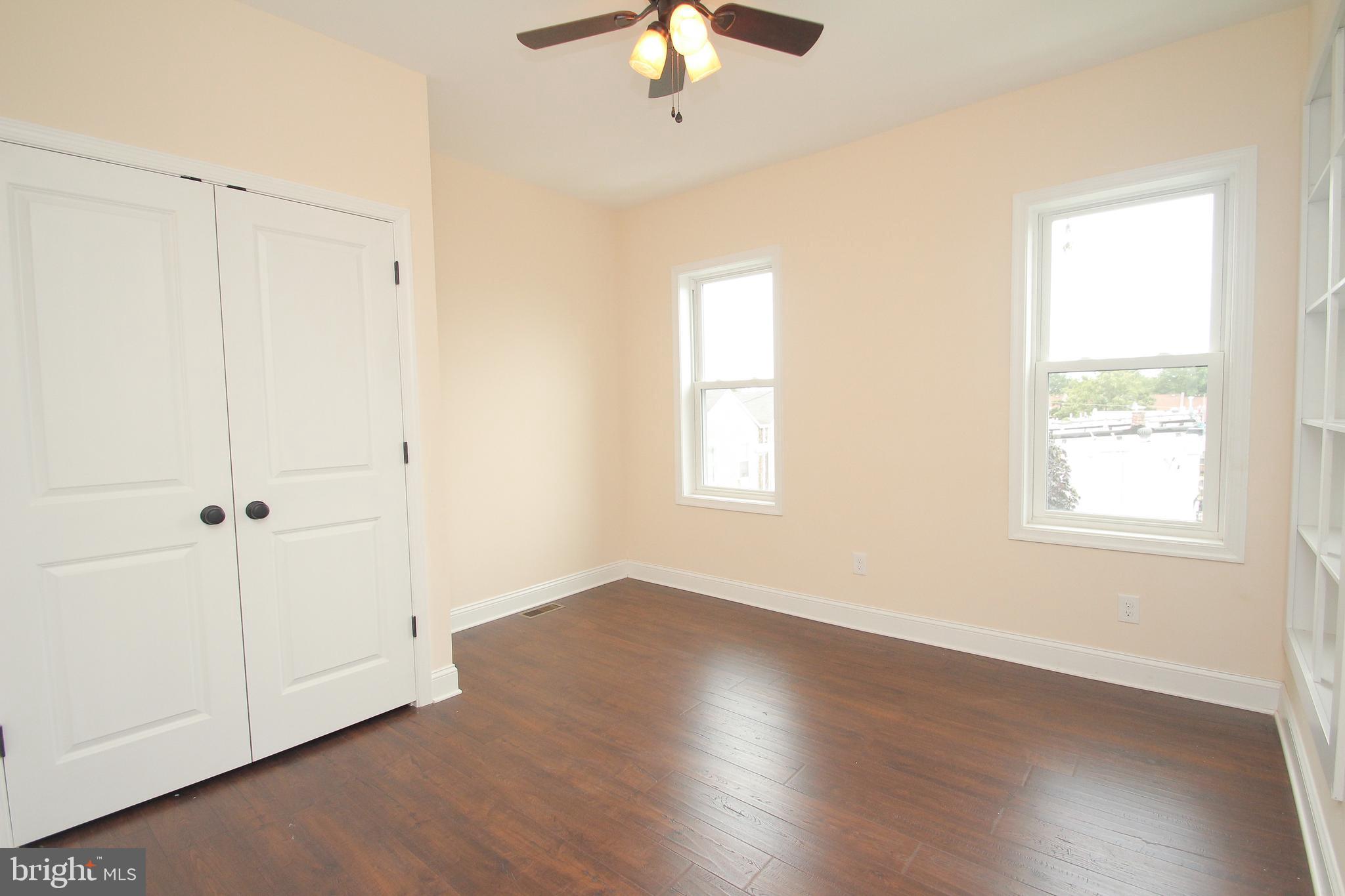 PHILADELPHIA (NORTHWEST) - Residential