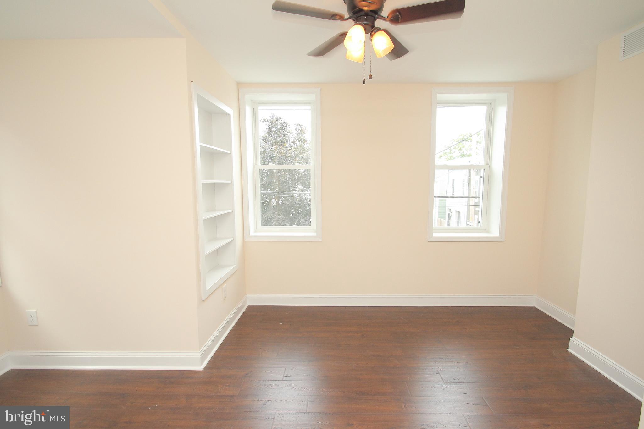 PHILADELPHIA (NORTHWEST) - Residential