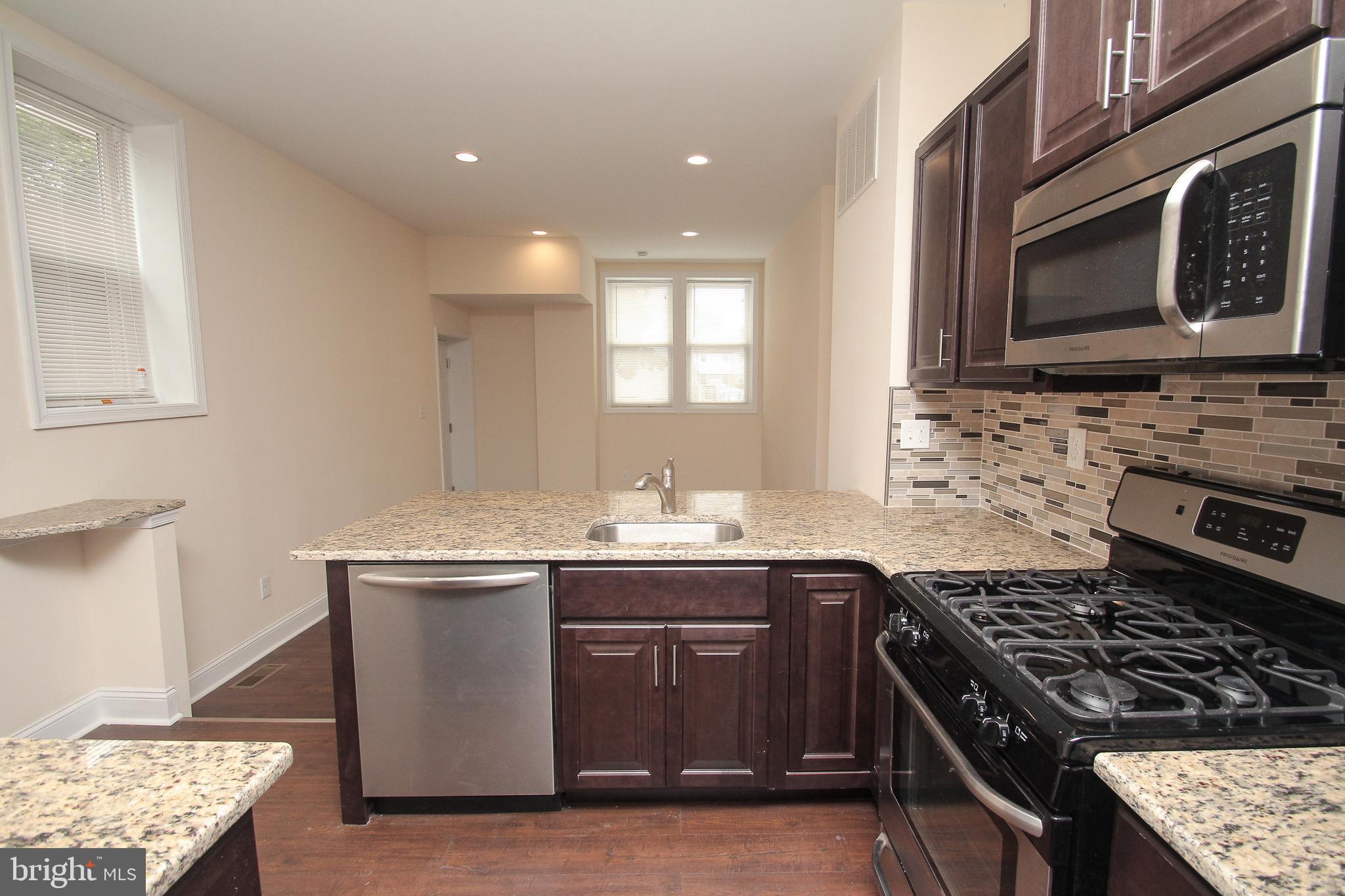 PHILADELPHIA (NORTHWEST) - Residential