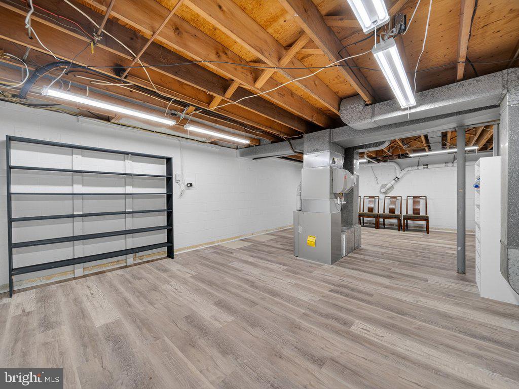 GLEN PARK - Residential
