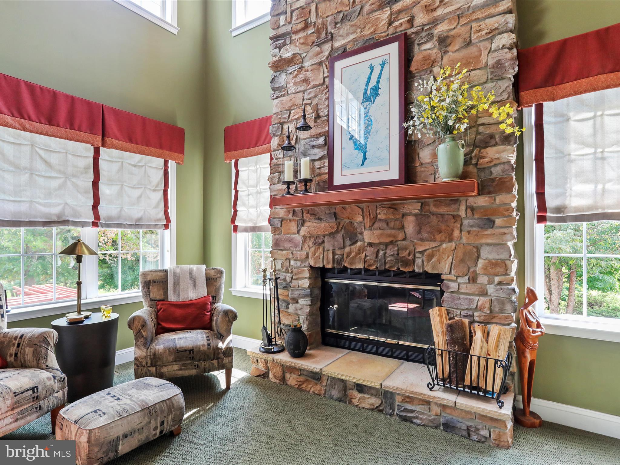 EASTLAND - Residential