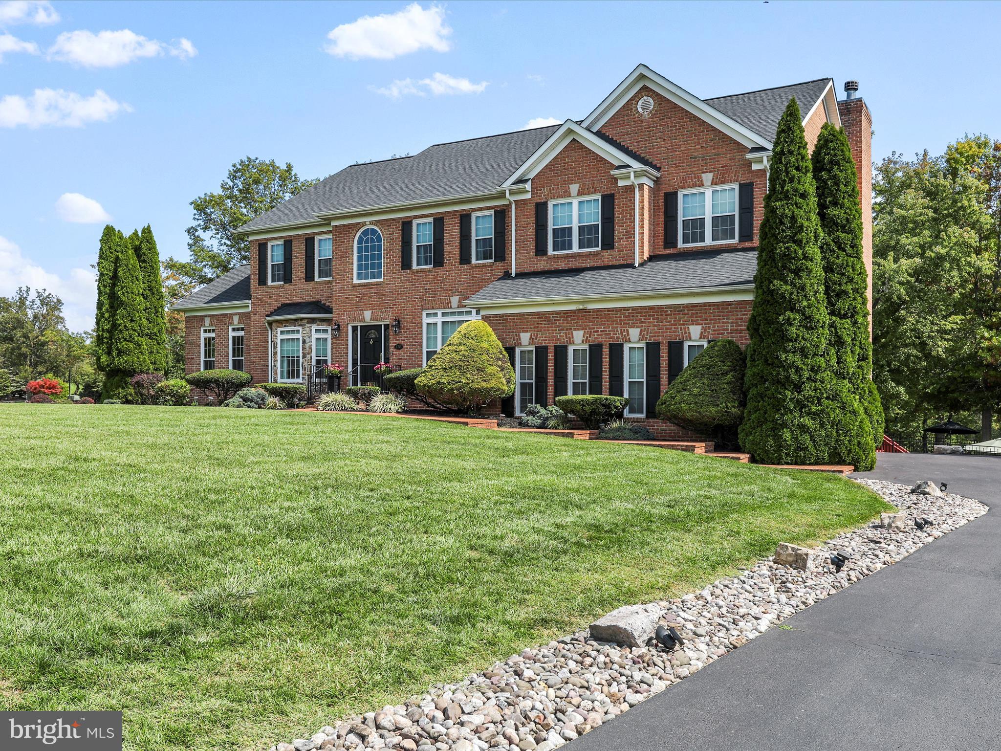 EASTLAND - Residential