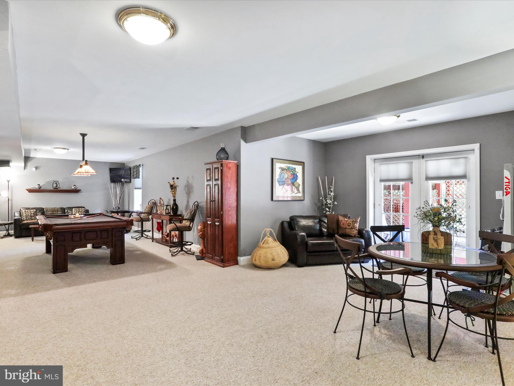 EASTLAND - Residential