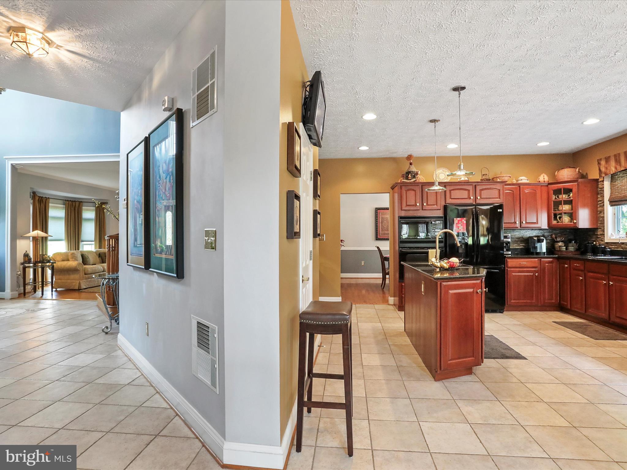 EASTLAND - Residential