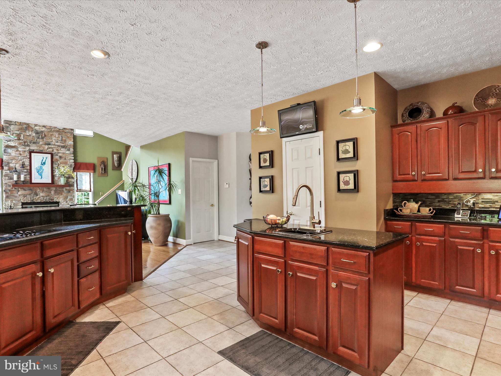 EASTLAND - Residential