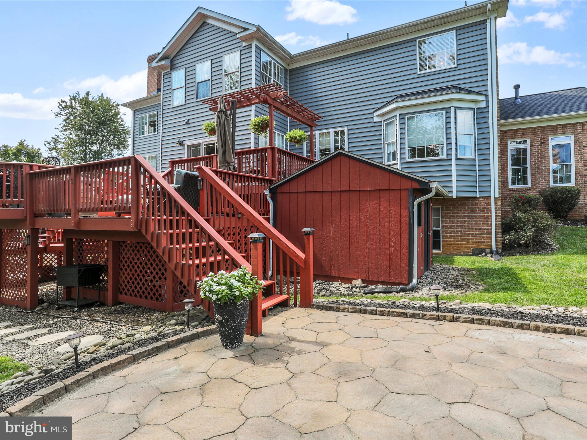 EASTLAND - Residential