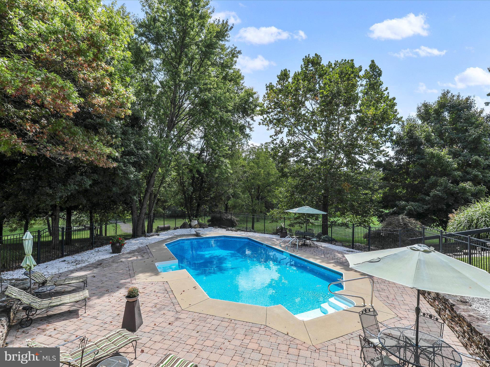 EASTLAND - Residential