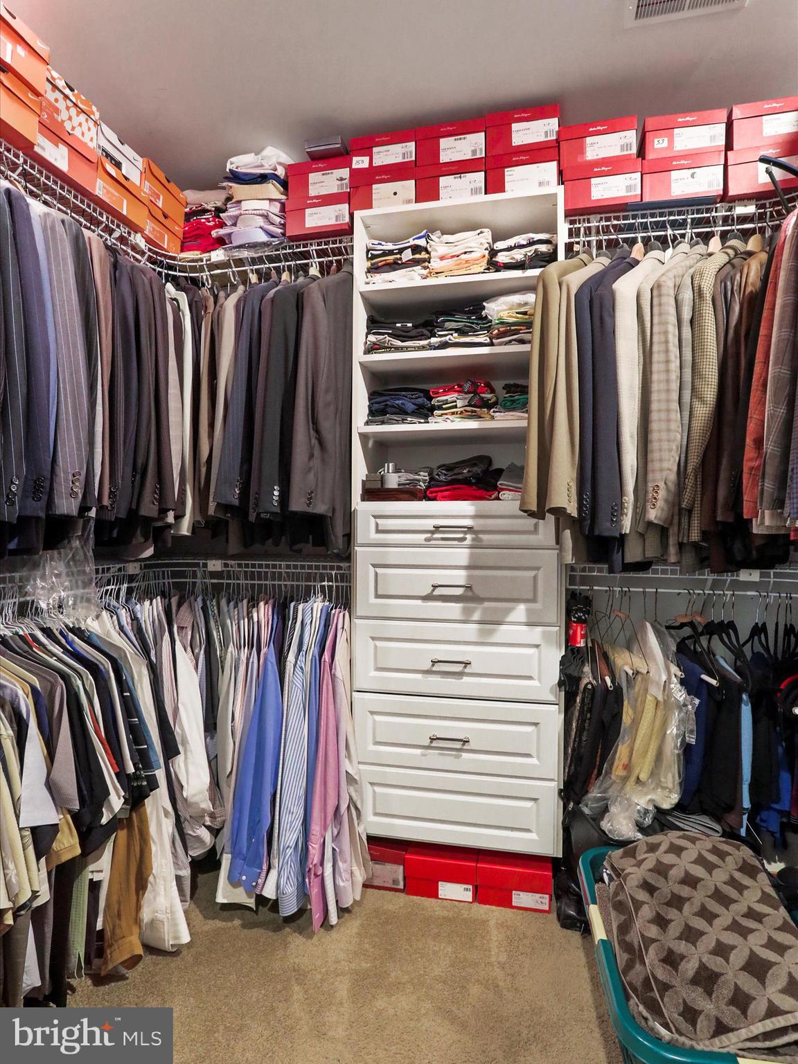 EASTLAND - Residential