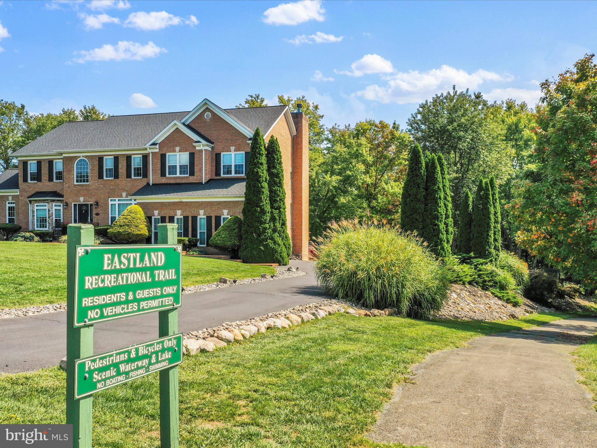 EASTLAND - Residential