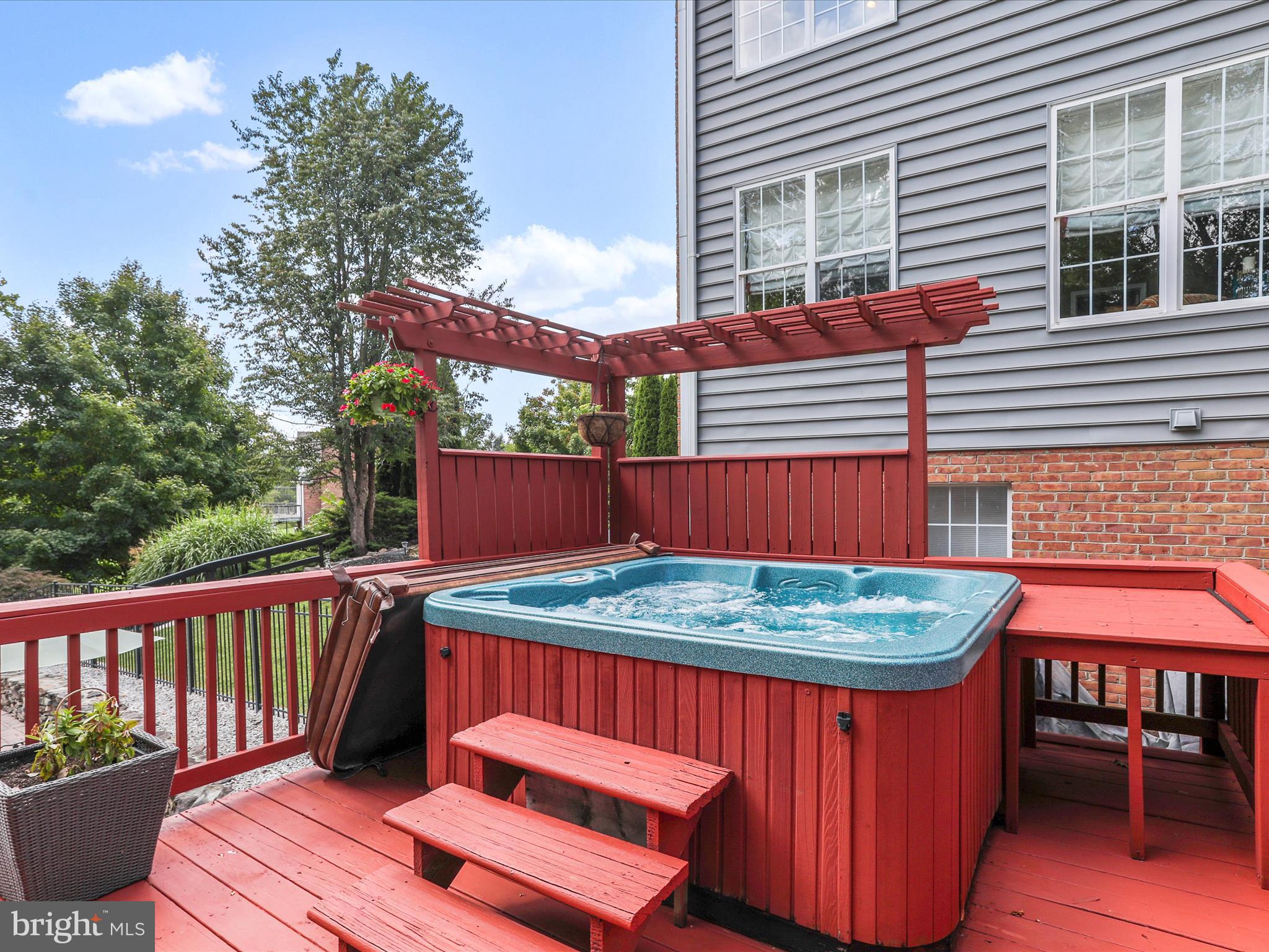 EASTLAND - Residential