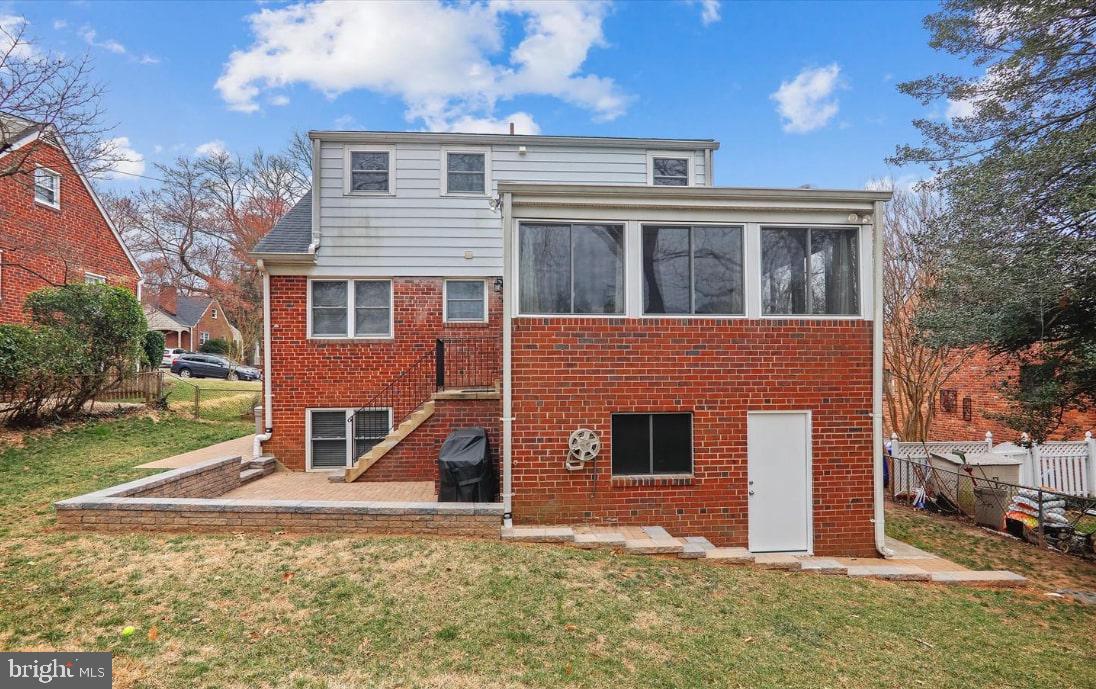 PARKWOOD - Residential Lease