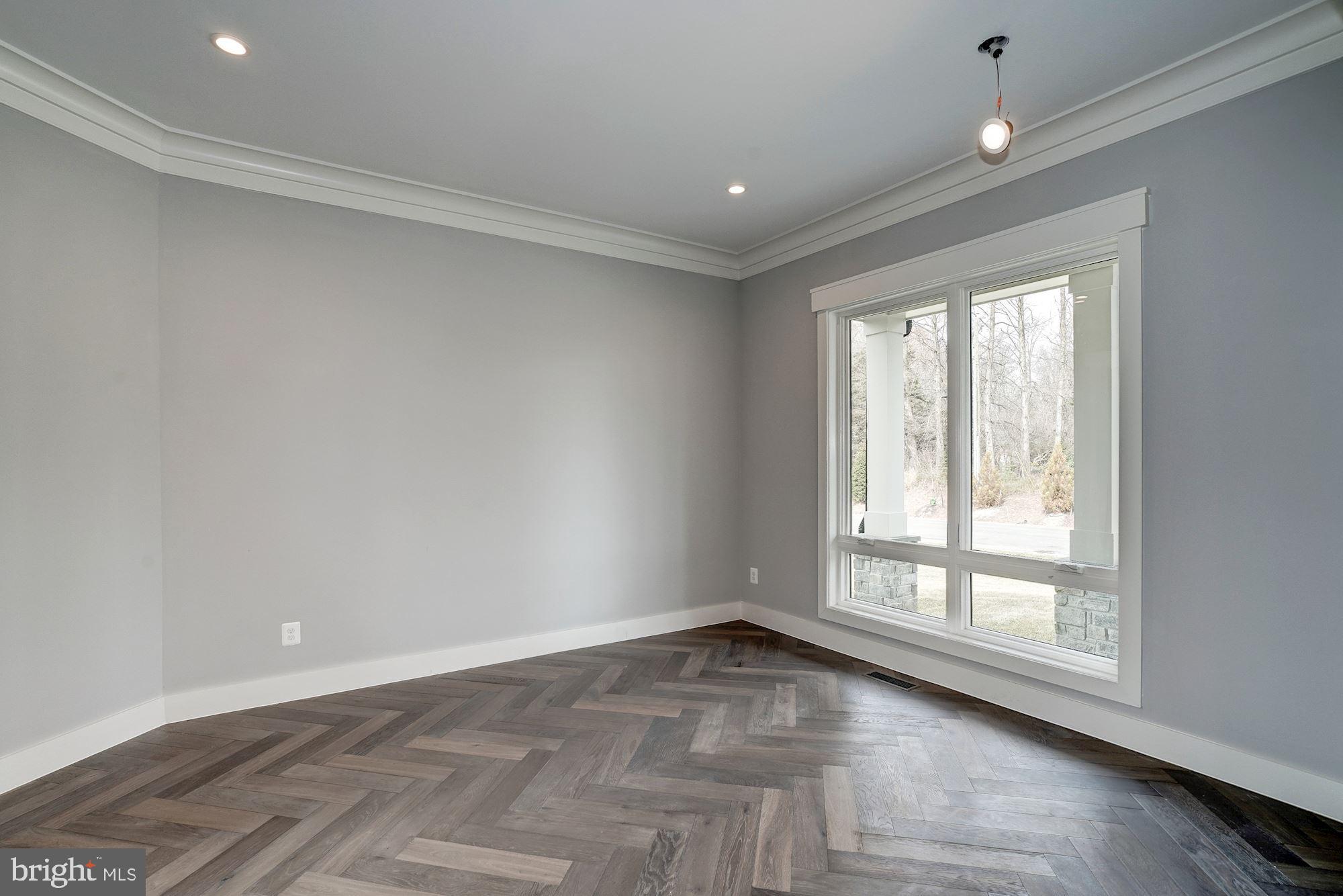 BROOKEVILLE ESTATES - Residential