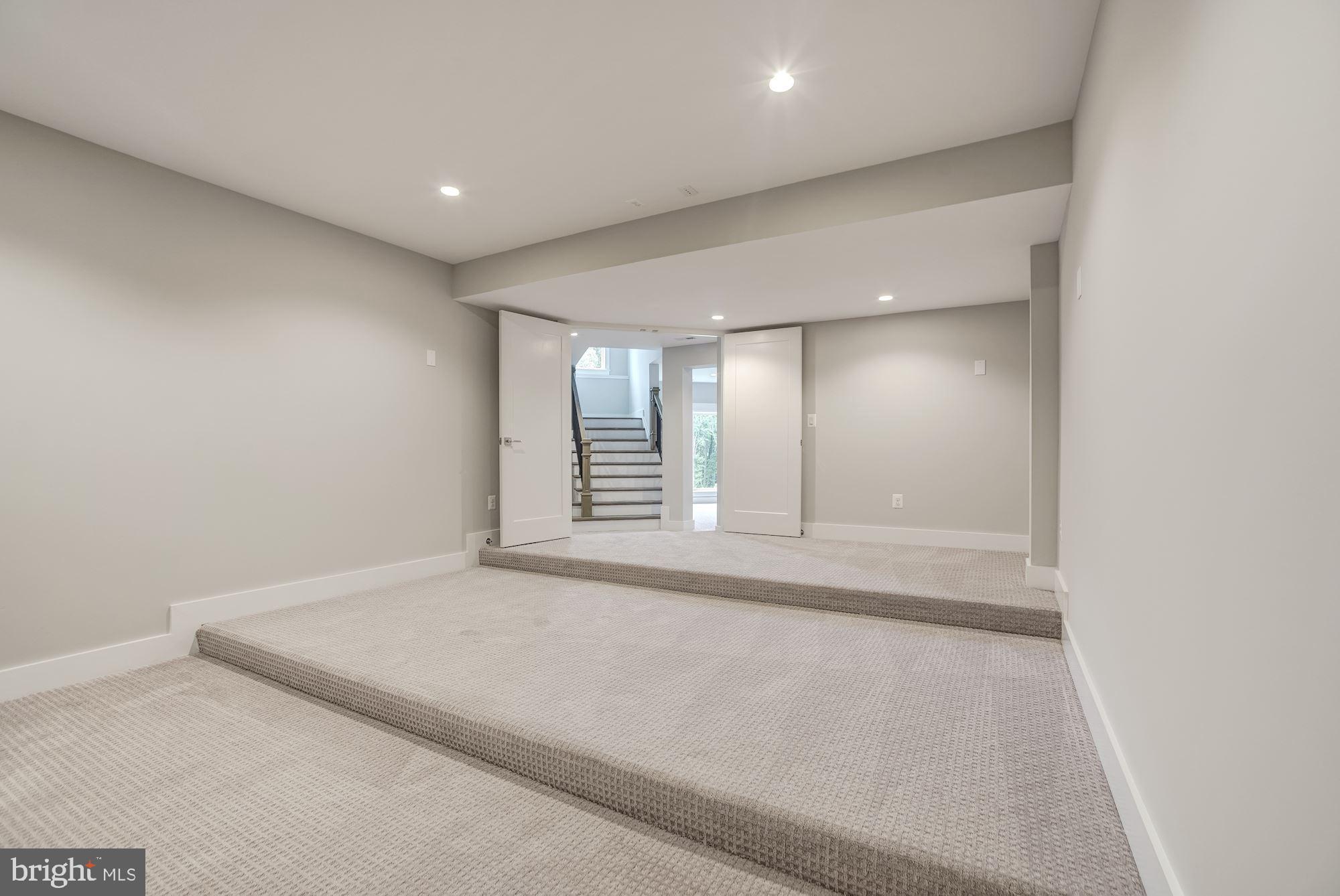 BROOKEVILLE ESTATES - Residential