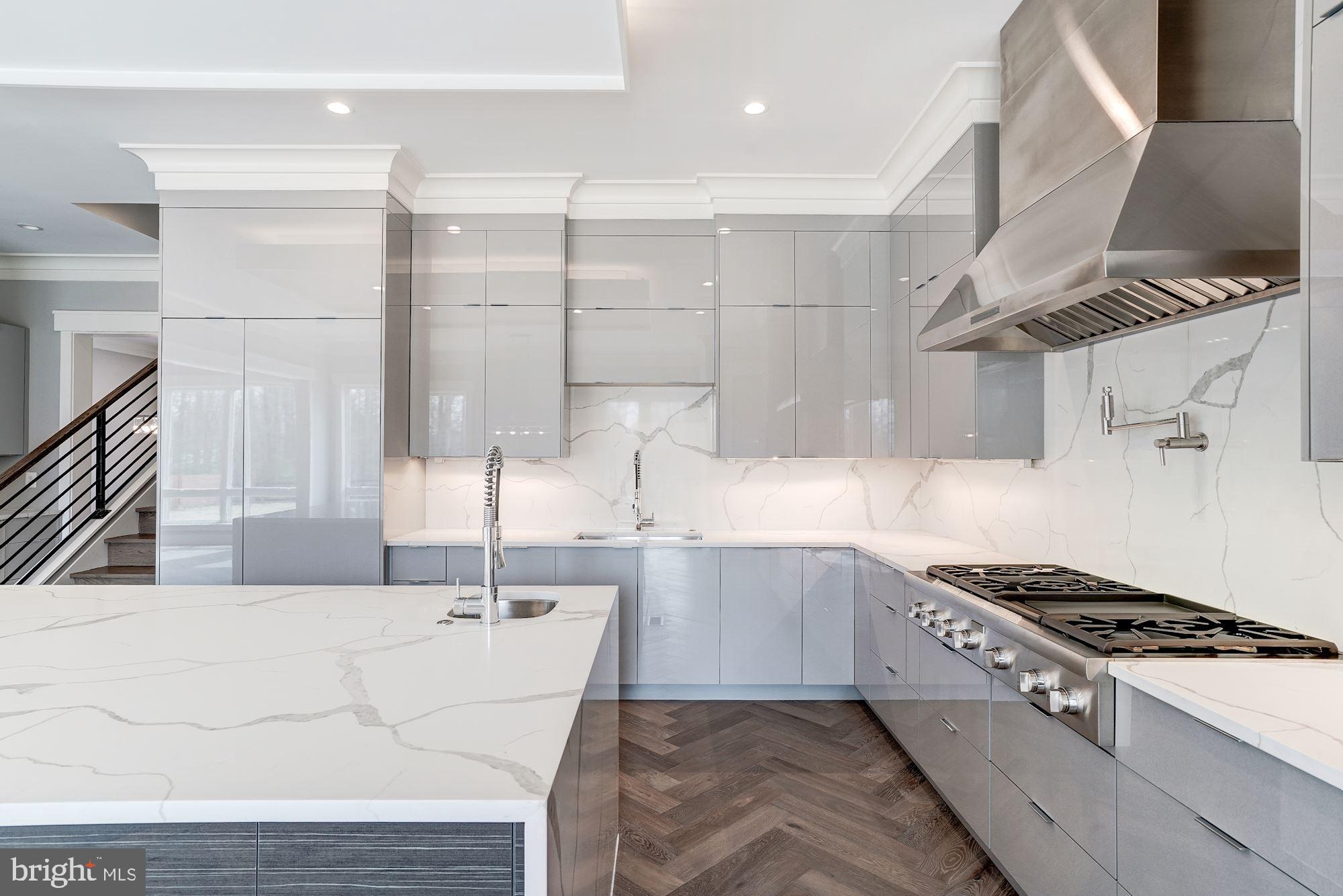 BROOKEVILLE ESTATES - Residential