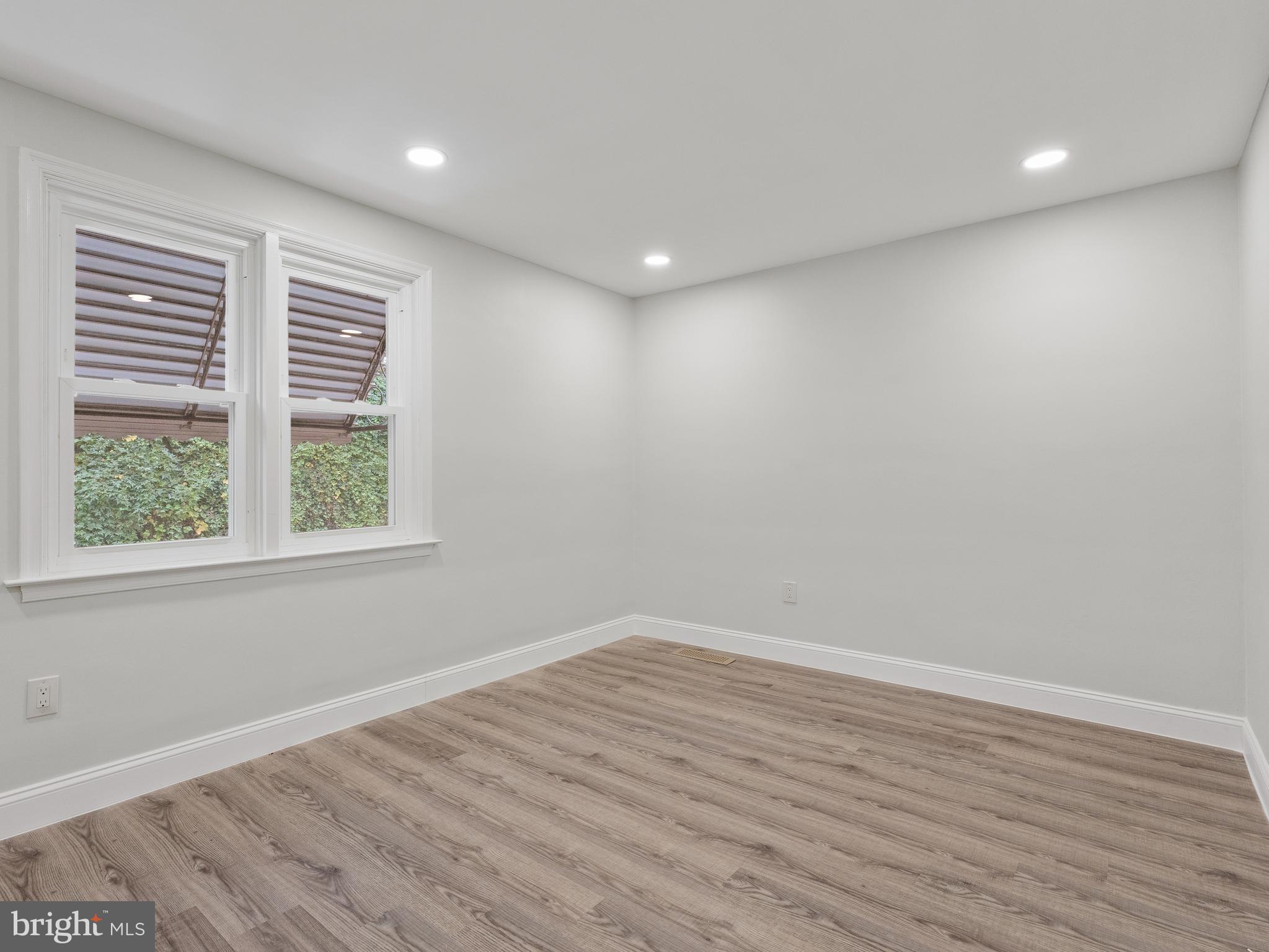 CHELTENHAM - Residential