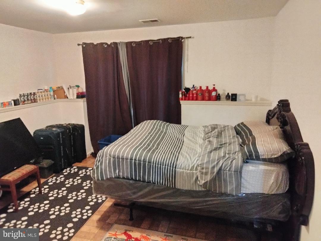 PERRYWOOD - Residential Lease