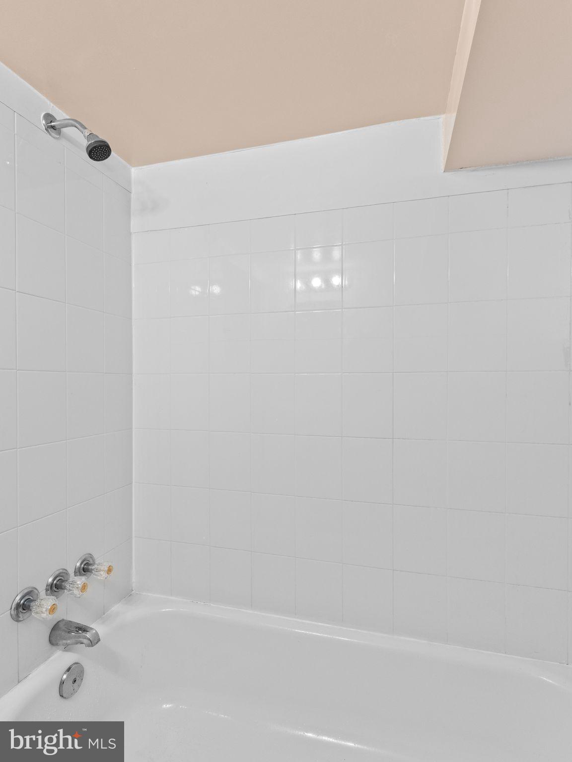 PHILADELPHIA (SOUTHWEST) - Residential