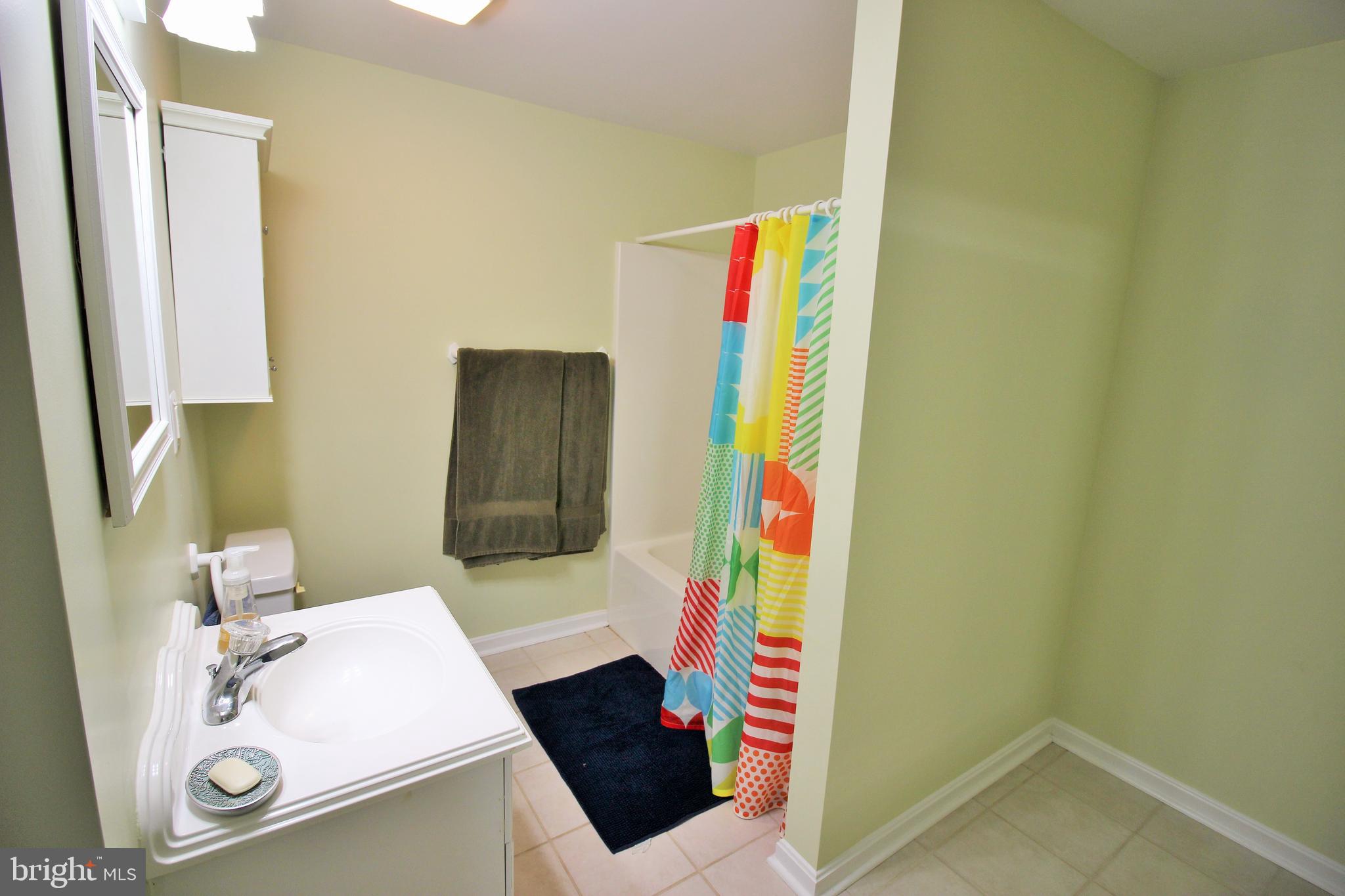 PILGRIM MANOR - Residential