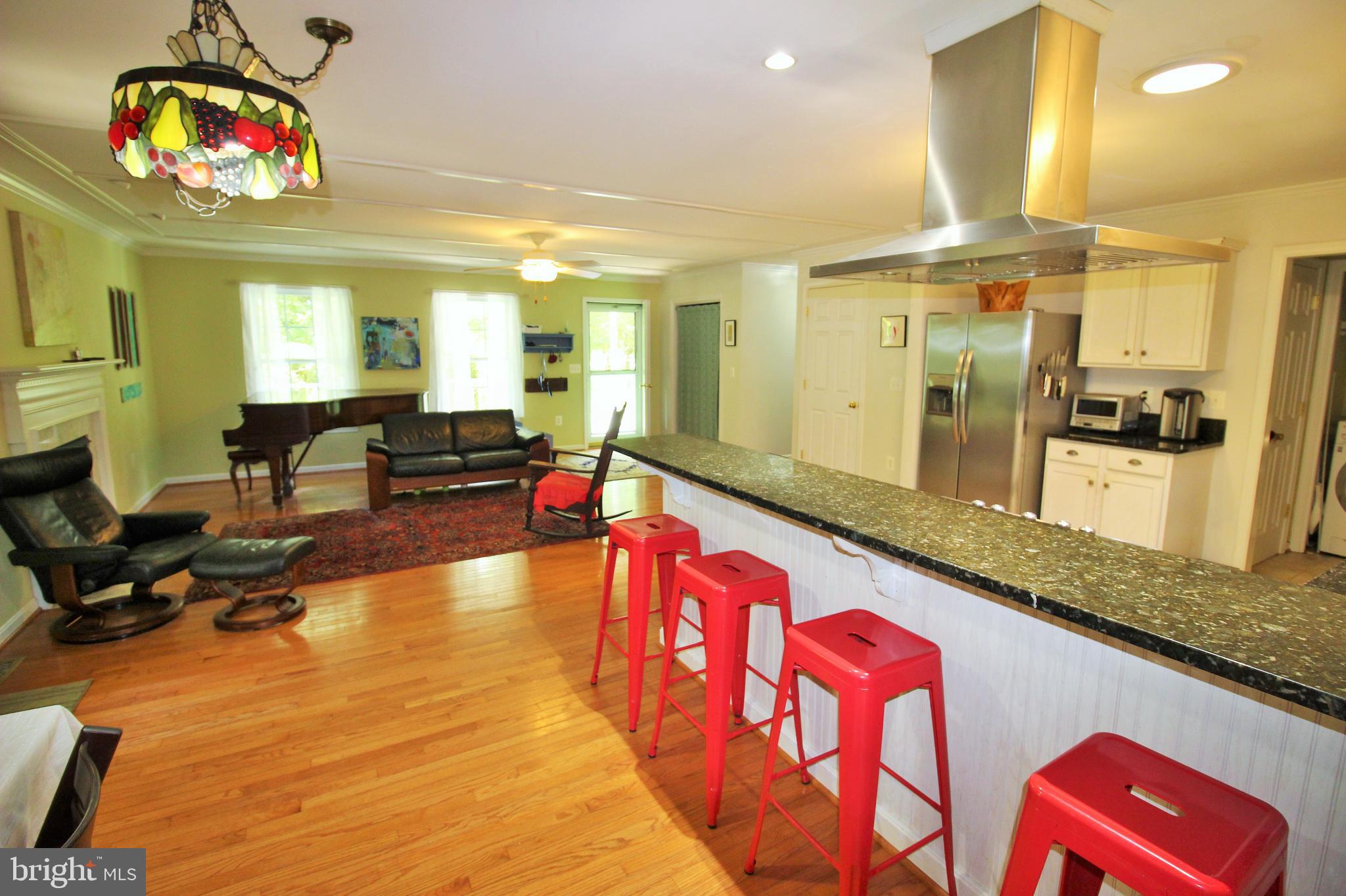 PILGRIM MANOR - Residential