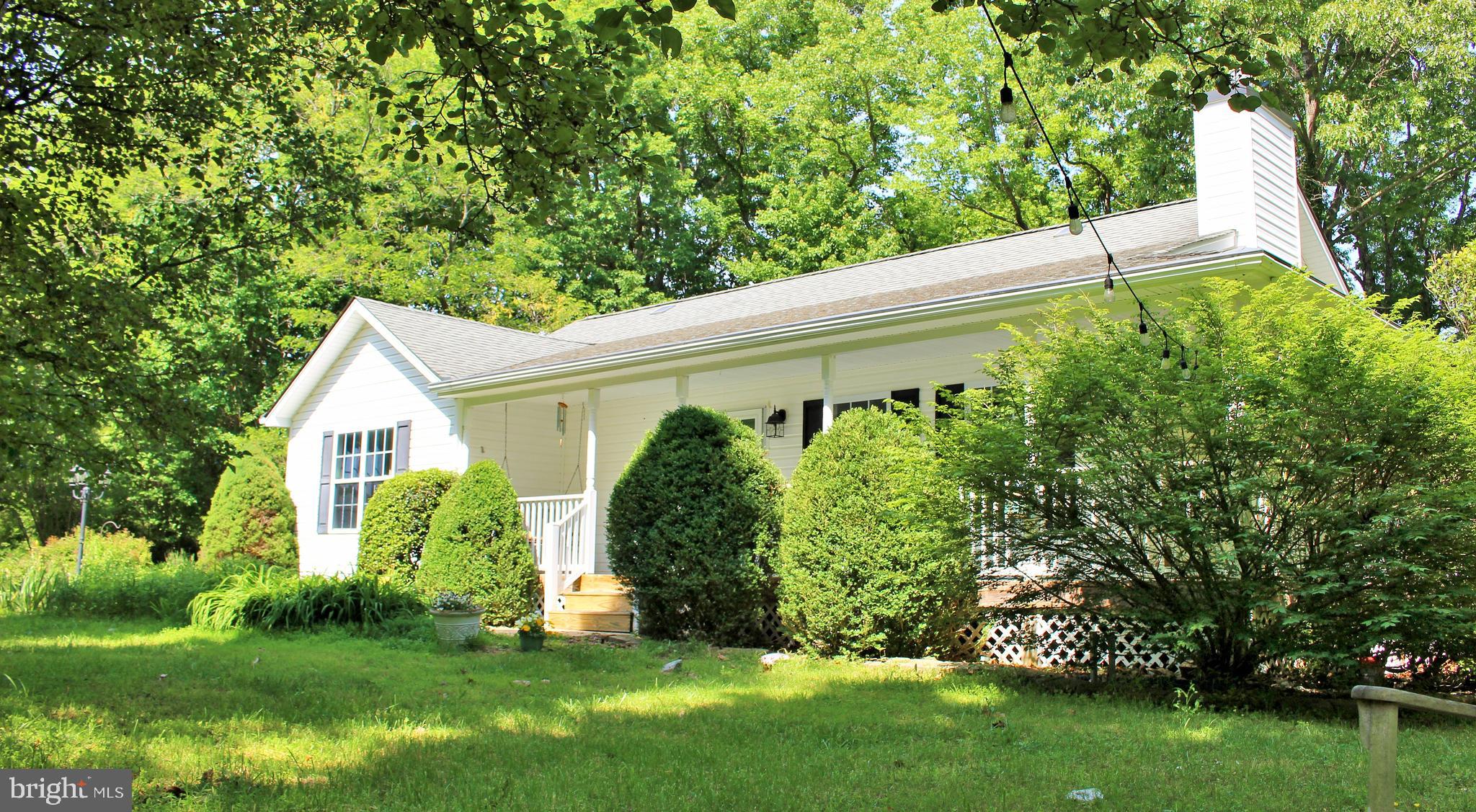 PILGRIM MANOR - Residential