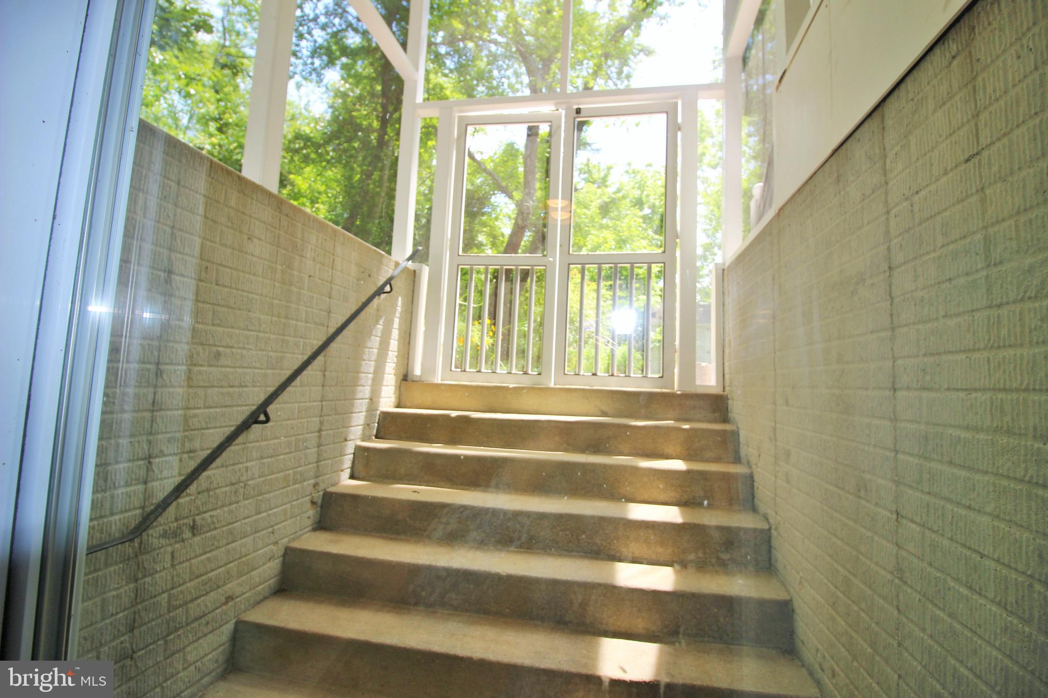 PILGRIM MANOR - Residential