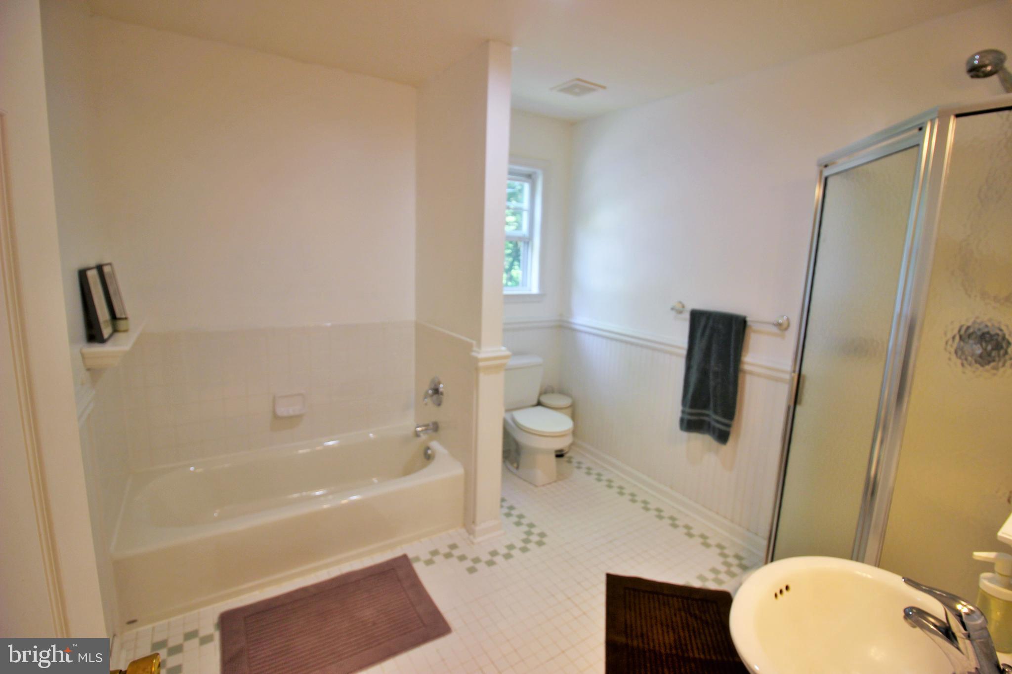 PILGRIM MANOR - Residential