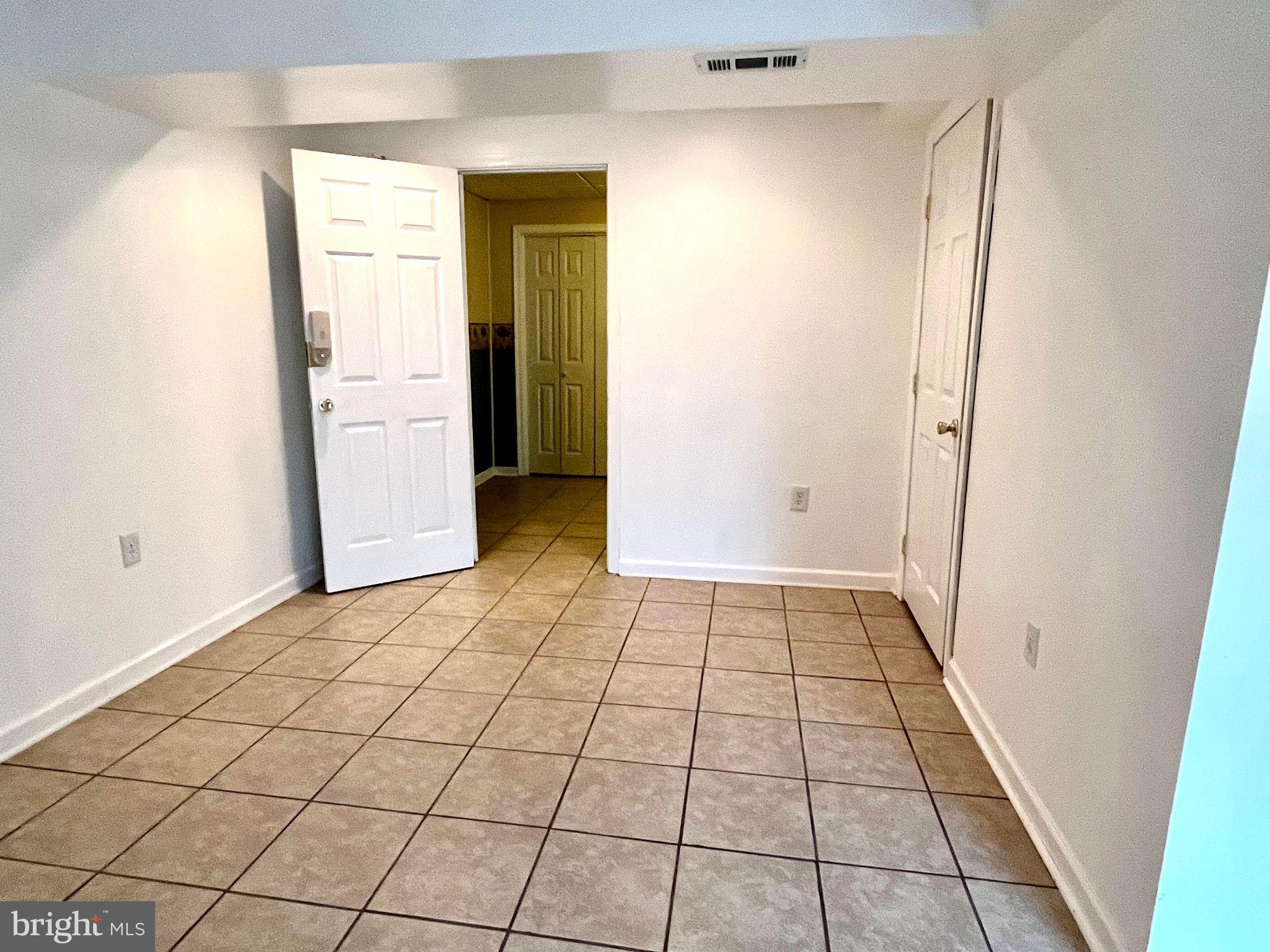 CALVERT CROSSING - Residential