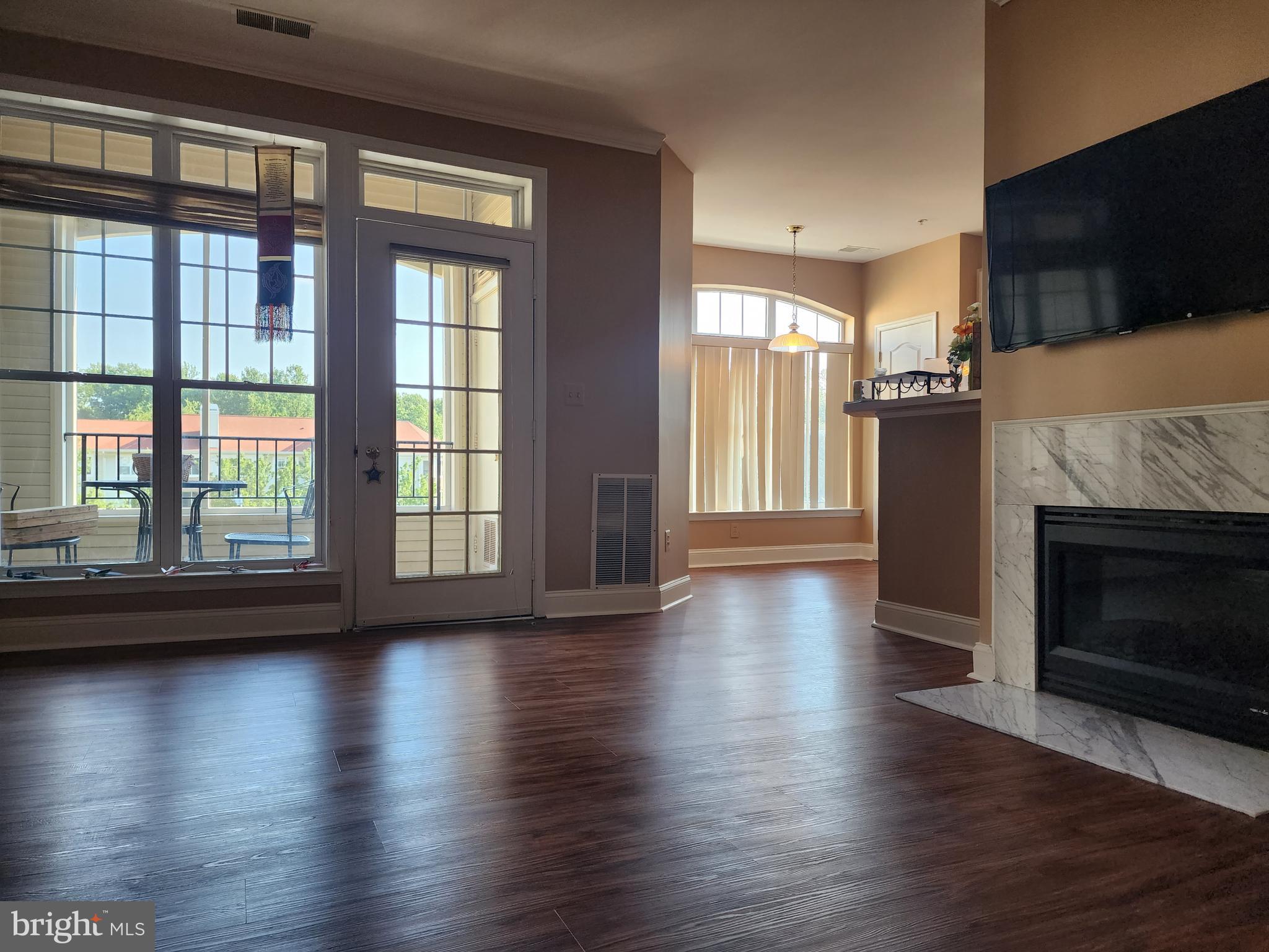 WAVERLY WOODS - Residential Lease