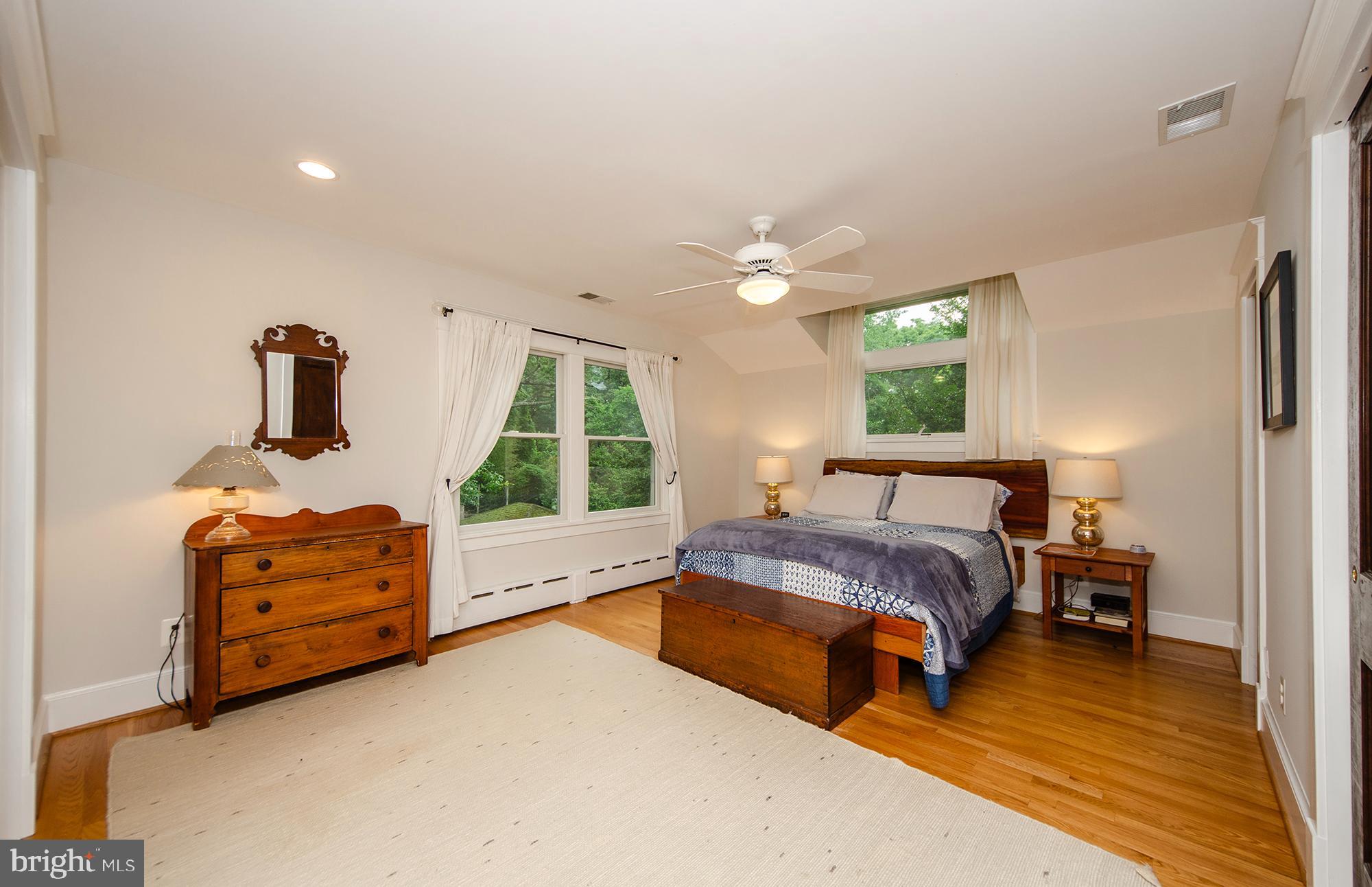 ASHTON HEIGHTS - Residential