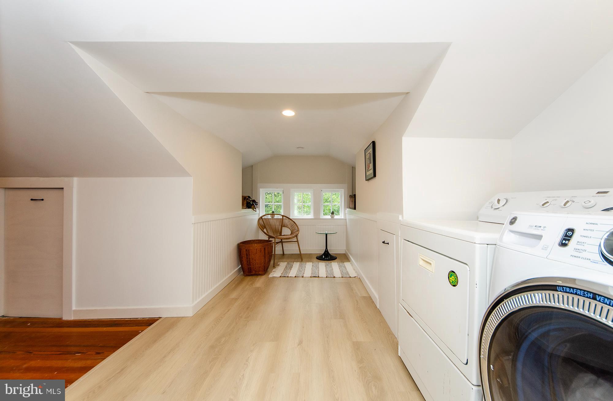 ASHTON HEIGHTS - Residential