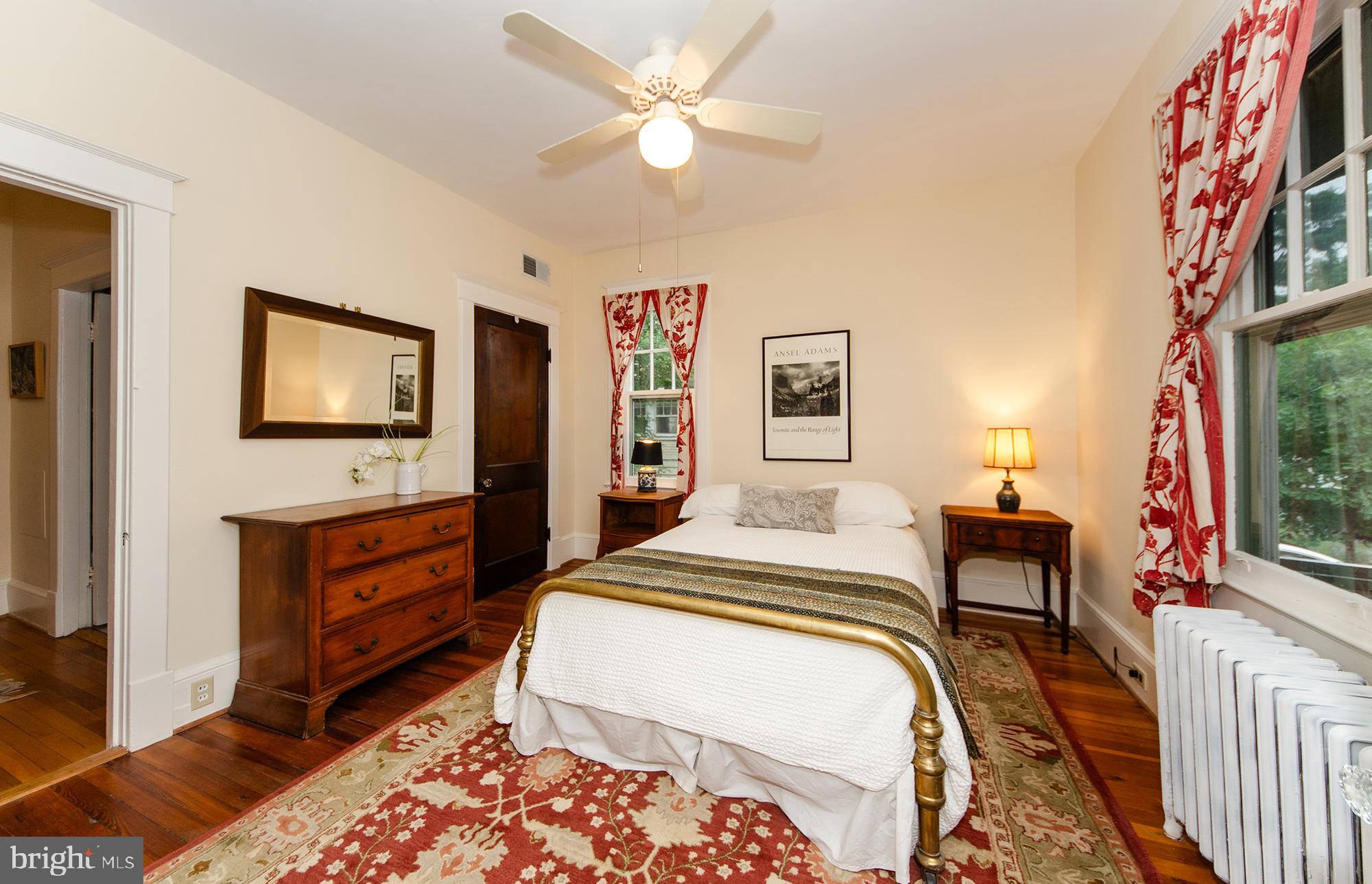 ASHTON HEIGHTS - Residential