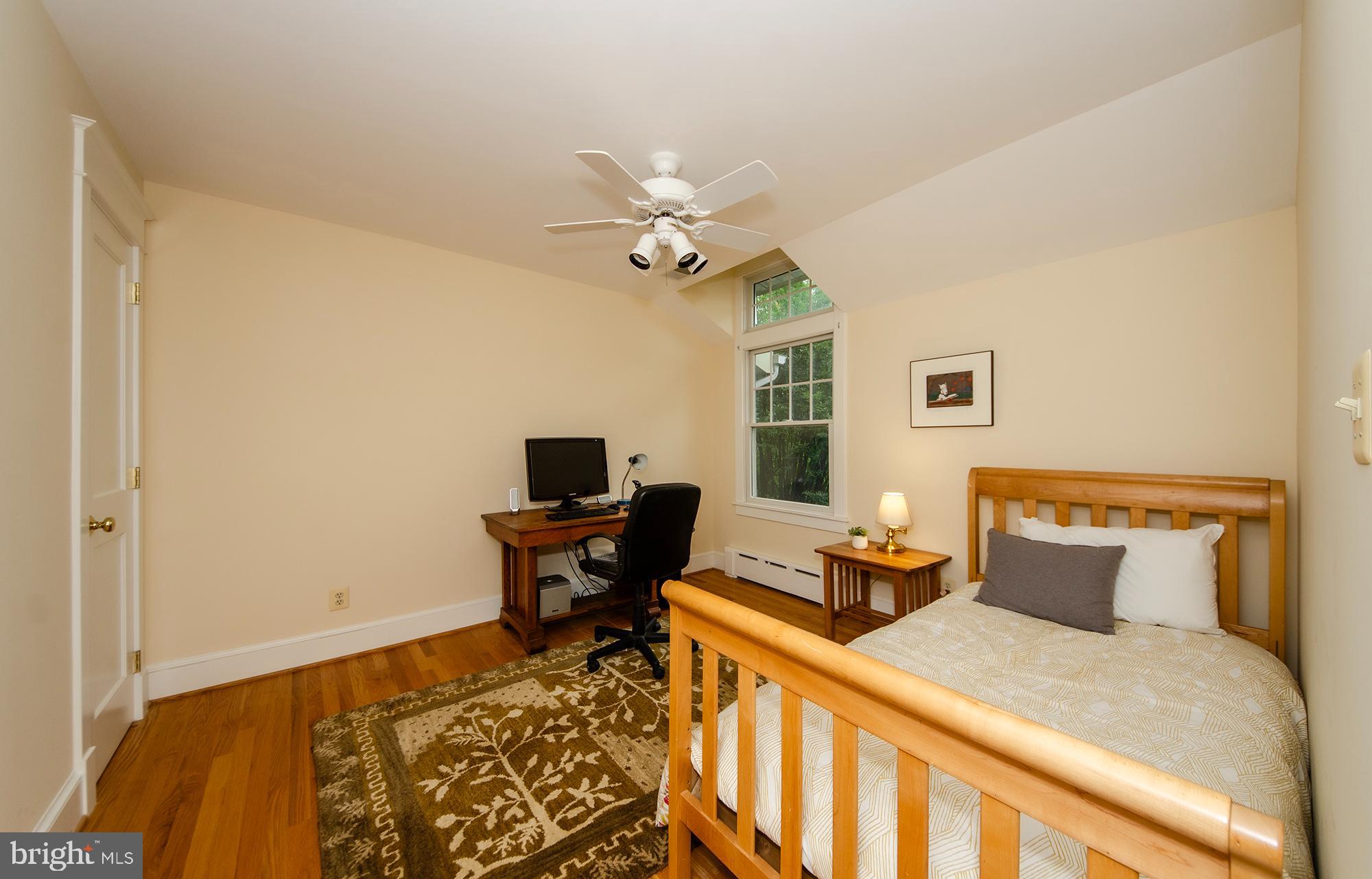 ASHTON HEIGHTS - Residential